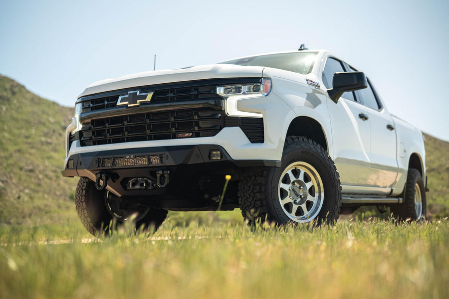 2022-2025 Chevy Silverado 1500 DV8 Offroad Spec Series Front Bumper | Low-Profile Fitment | Hidden Winch Mount | 20" Light Bar Mount | (2) Pod Light Mounts | Pair of D-Ring Mounts | Front Skid Plate