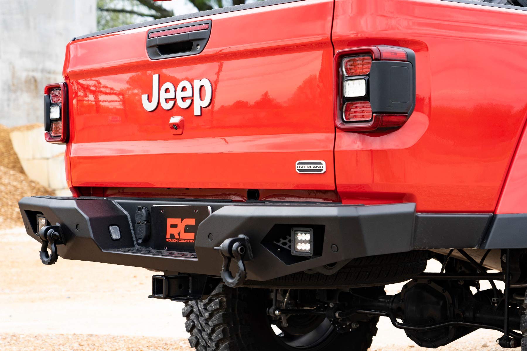 Heavy Duty Rough Country Rear Bumper w/LEDs for 2020-2024 Gladiator - 10646