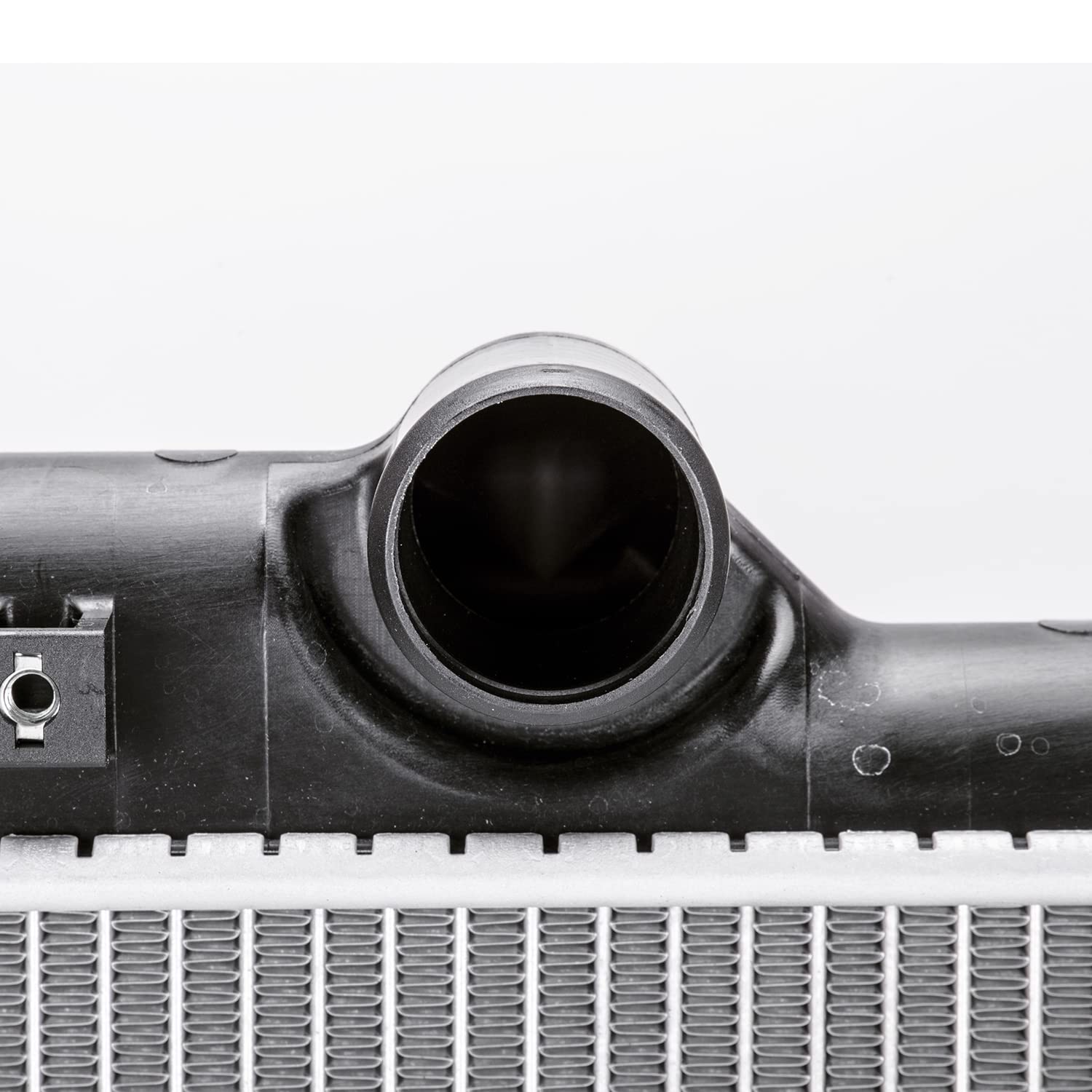 Subaru Forester TYC 13424 Replacement Radiator