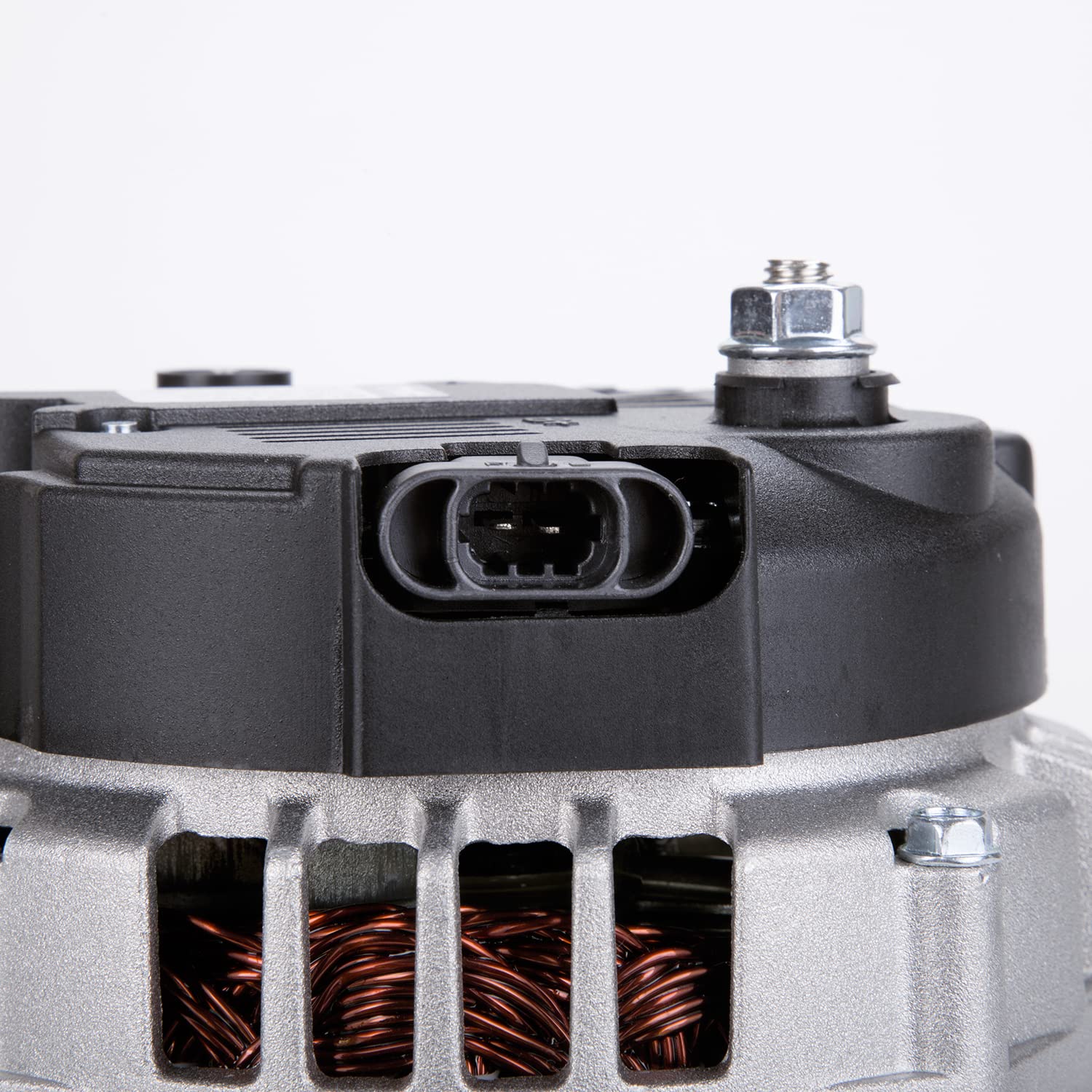Alternator TYC Compatible with 2005-2006 Chevrolet Uplander