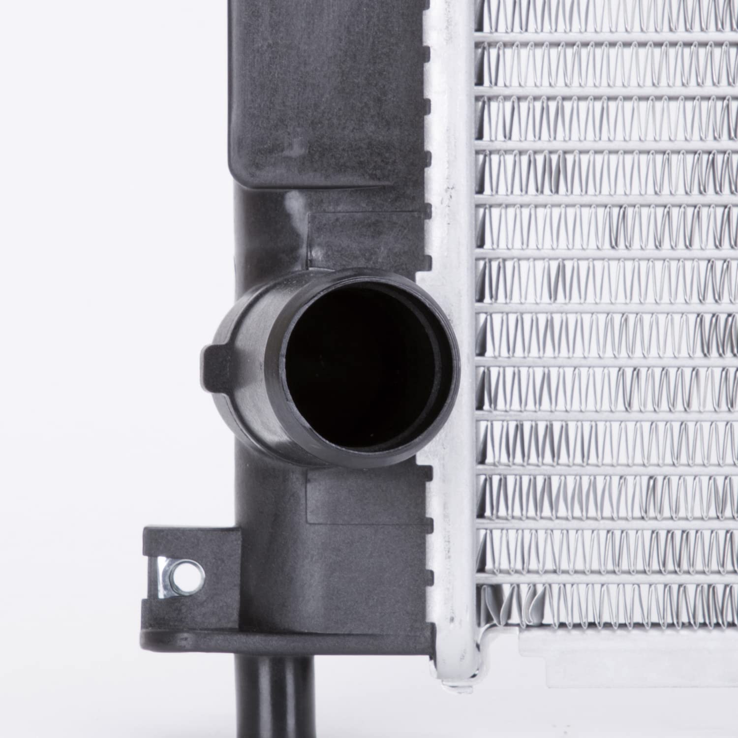 Radiator TYC 2733 Compatible with 2004-2006 Cadillac SRX