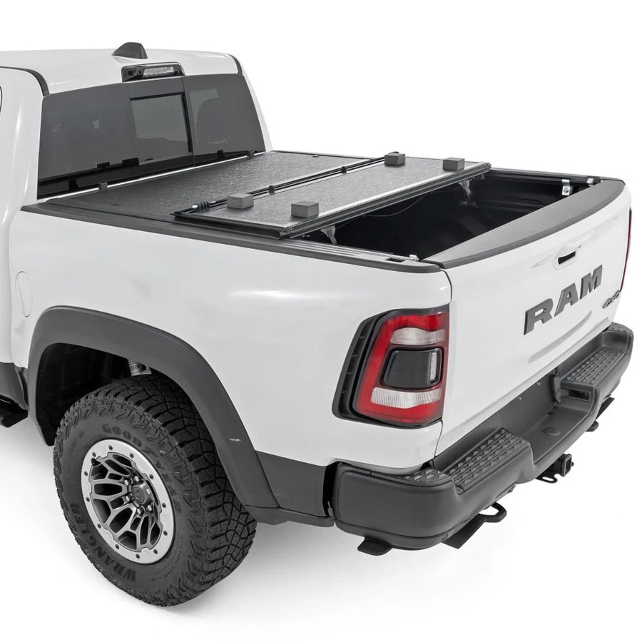 Rough Country Tonneau Cover Hard Tri-Fold for RAM 1500 (2019-2026) - Low-Profile Aluminum Truck Bed Cover, Fits 6'4 Bed (76.3") w/o Rambox
