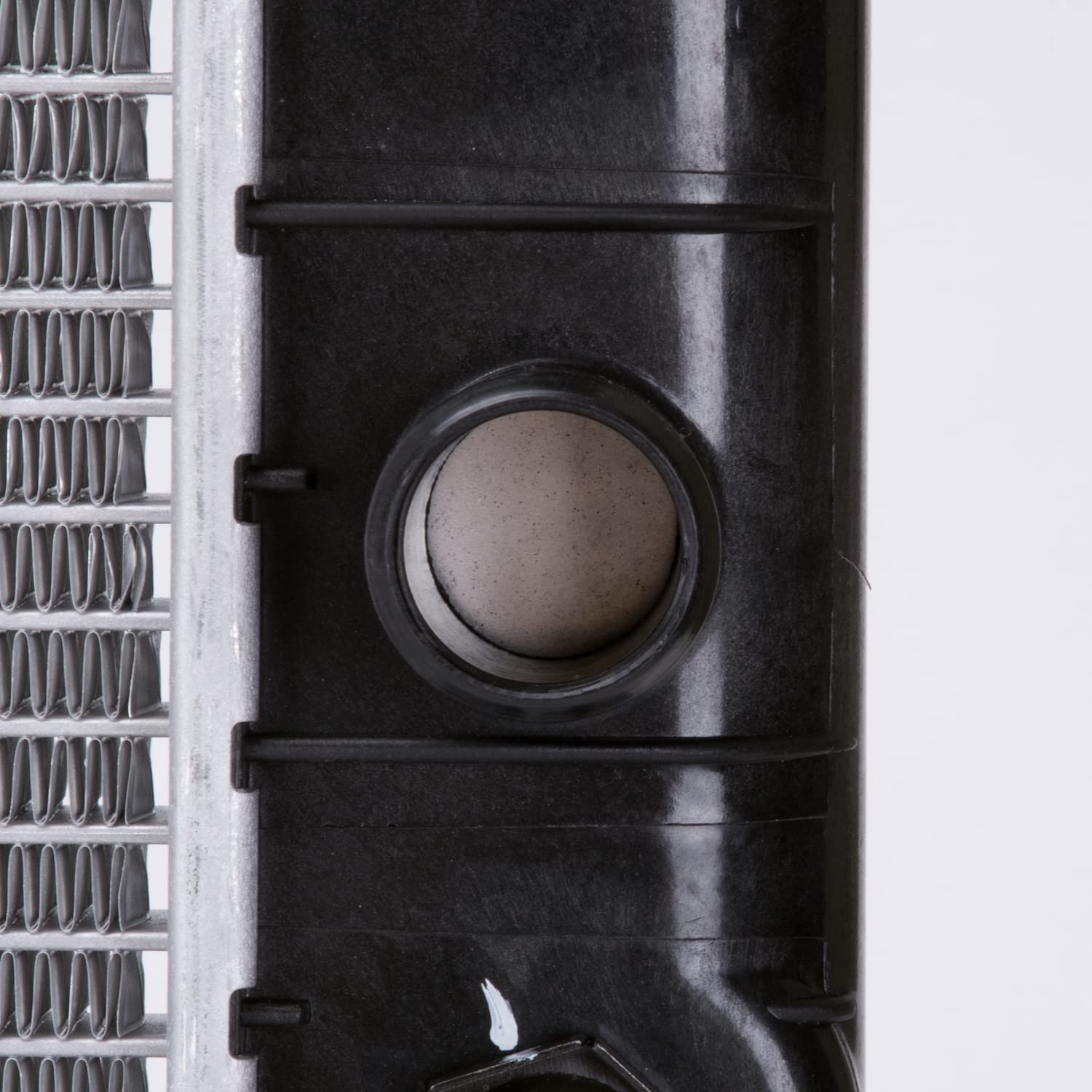 Radiator TYC 1885 Compatible with 1997-2001 Chevrolet Corvette