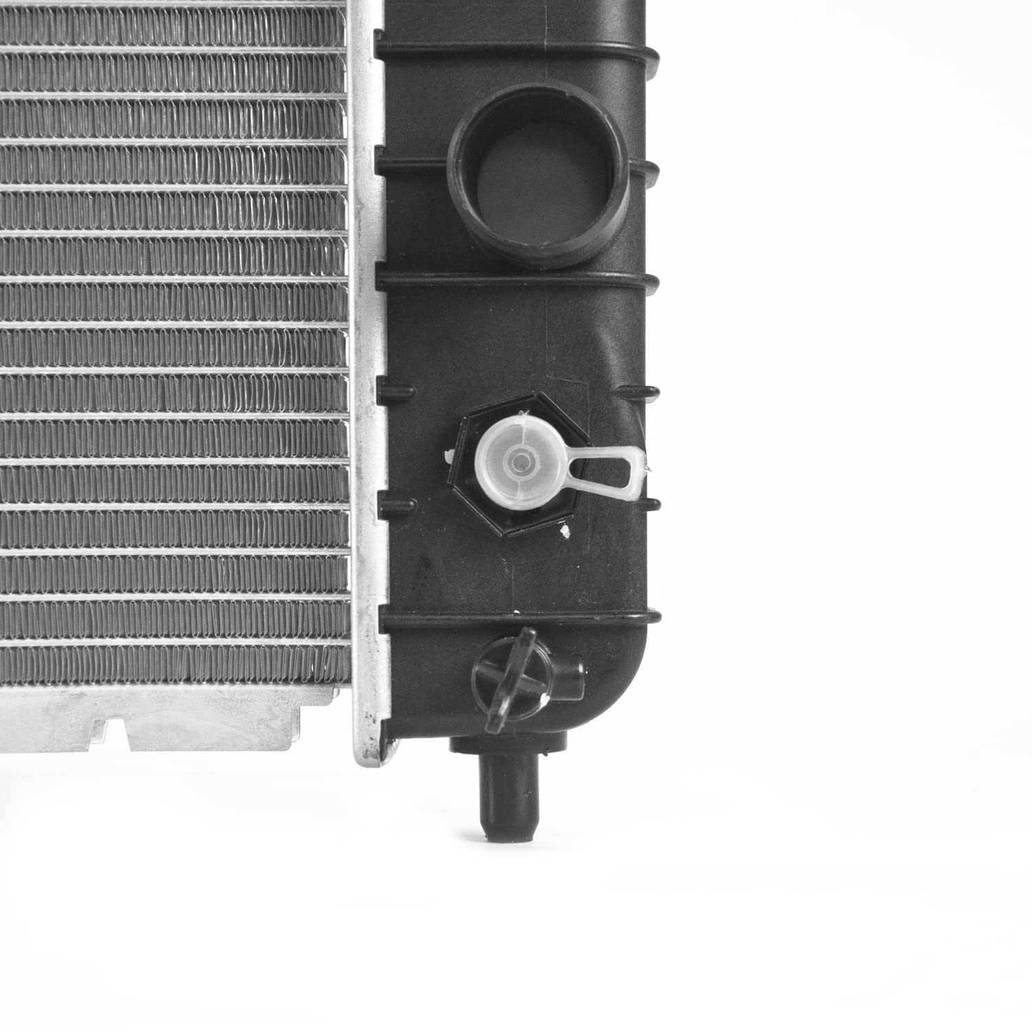 Radiator TYC 1826 Compatible with 1996-2004 Chevrolet S10 Pickup