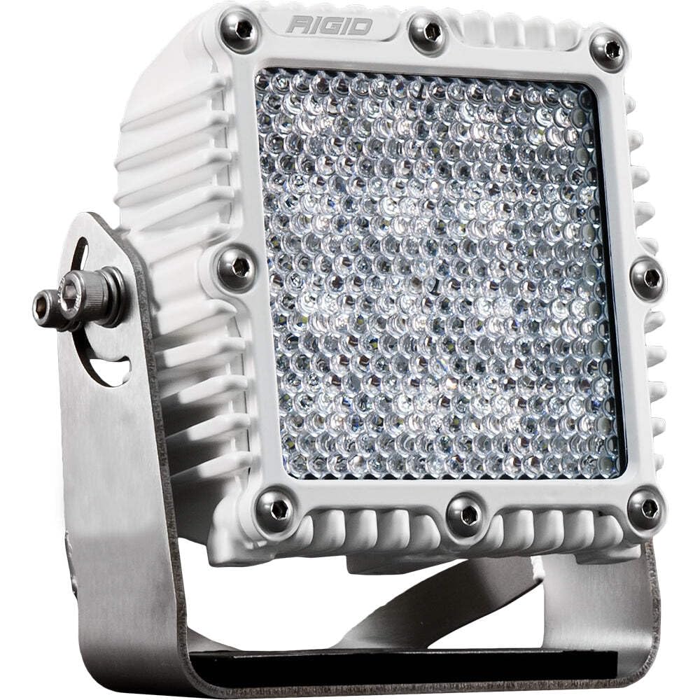 Q-SERIES WHT PRO FLOOD DIFF