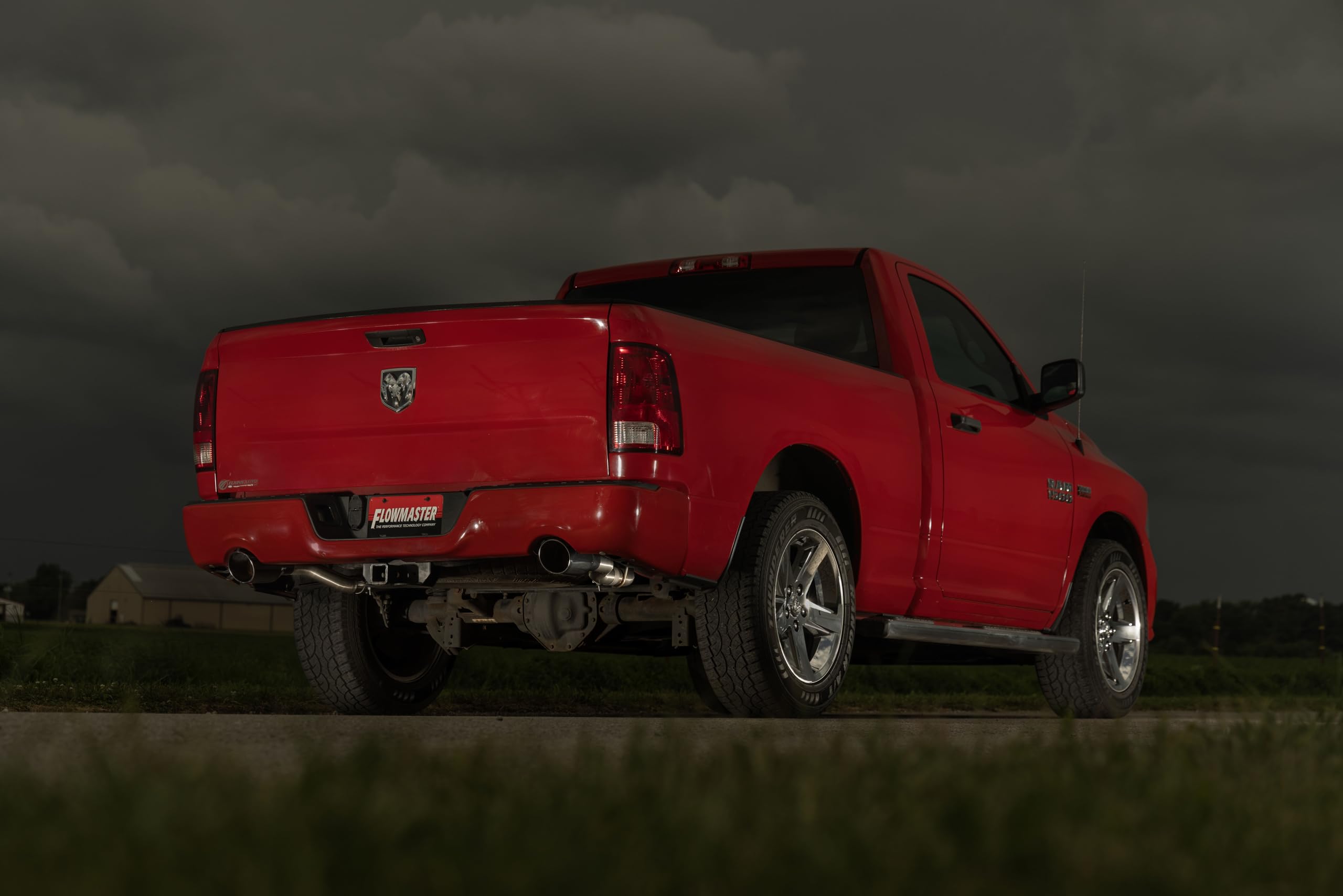 Signature Series Flowmaster Exhaust System 737860