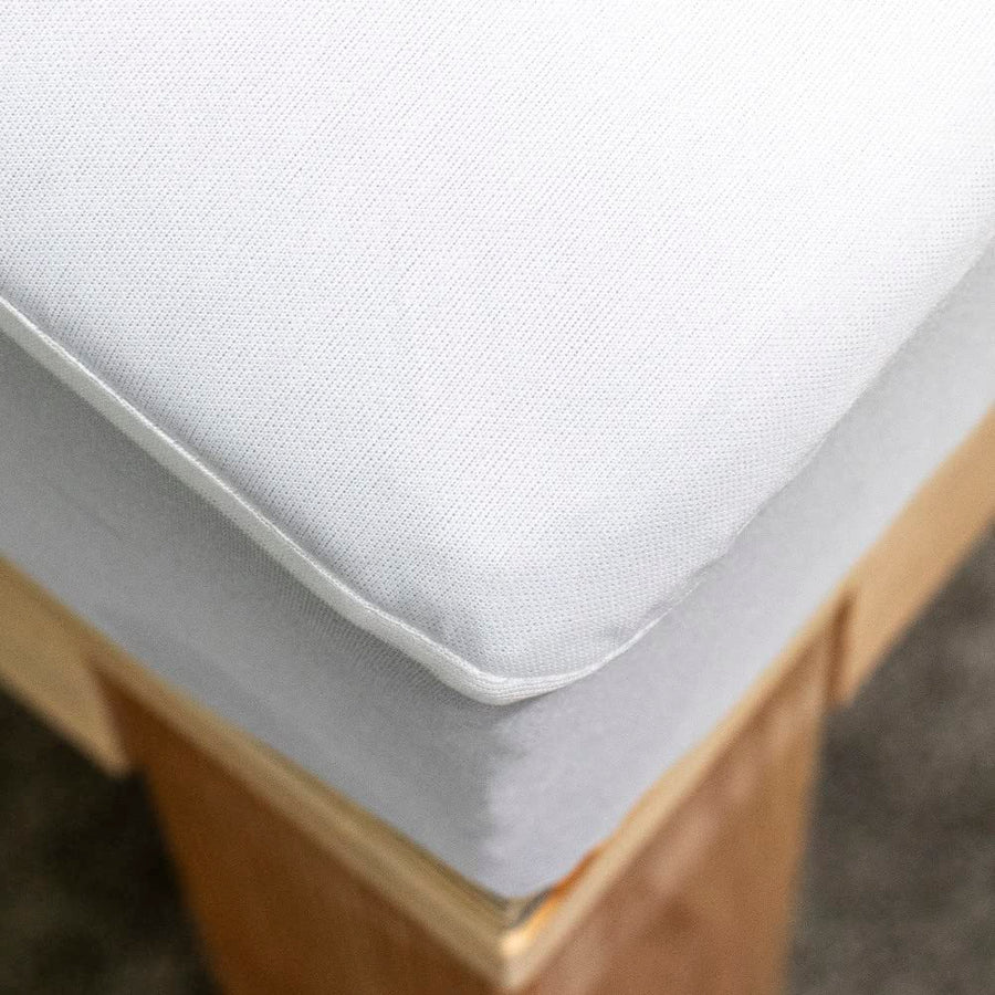 Thomas Payne Lippert Components 2020218505 Mattress Protector - King, White