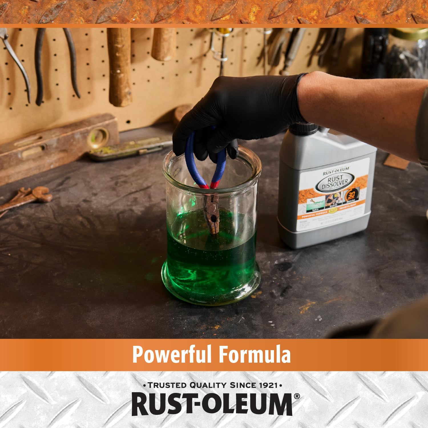 Rust-Oleum Soak & Bath Rust Dissolver | Heavy-Duty Corrosion Remover for Metal Tools, Cars, Bikes, Grills, Bolts, Firearms & More | Quart