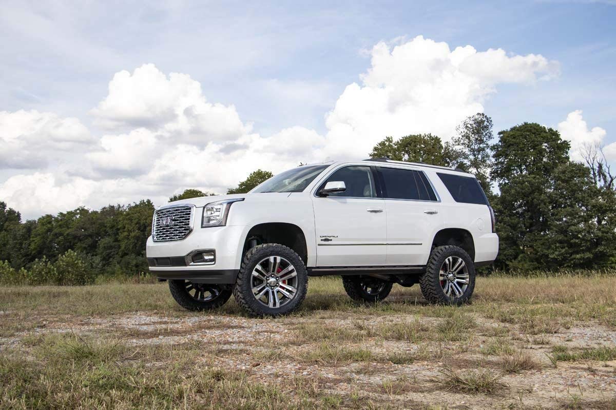 6" Rough Country Lift Kit for 15-20 Chevy/GMC SUV 1500 4WD | MagneRide - 16230