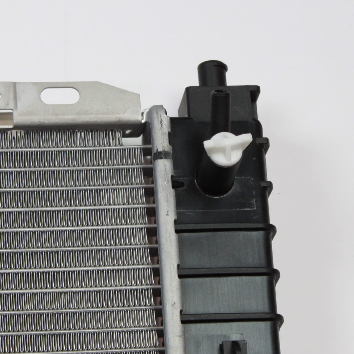 Radiator TYC 13209 Compatible with 2010-2011 Ford Escape