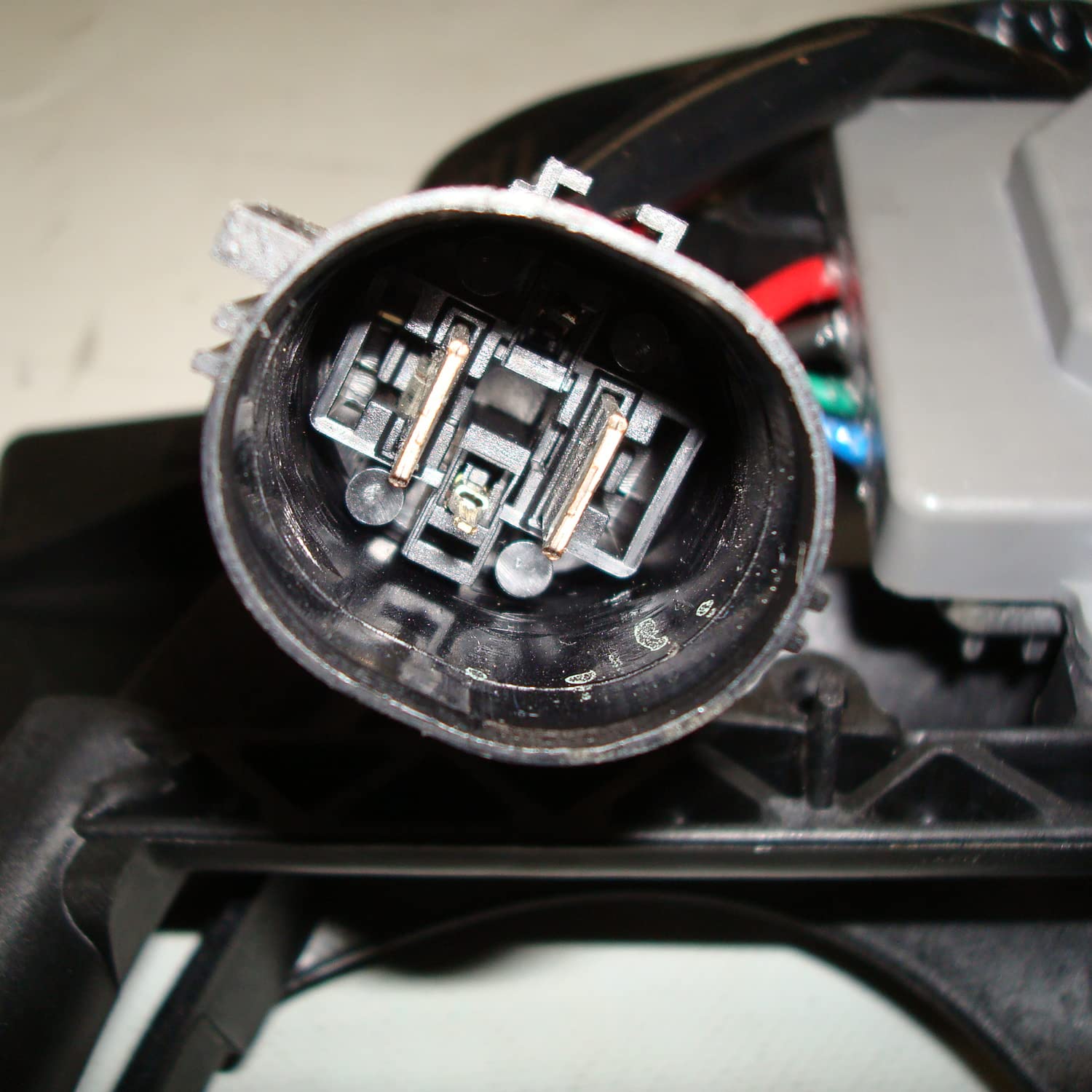 Cooling Fan Assembly TYC 622400 Compatible with 2010-2013 Mazda Mazda3