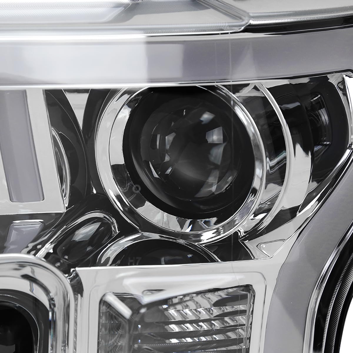 Chrome Projector Headlights SPEC-D TUNING w/LED Light Bar Compatible with 2015-2017 Ford F-150, Left + Right Pair Headlamps Assembly