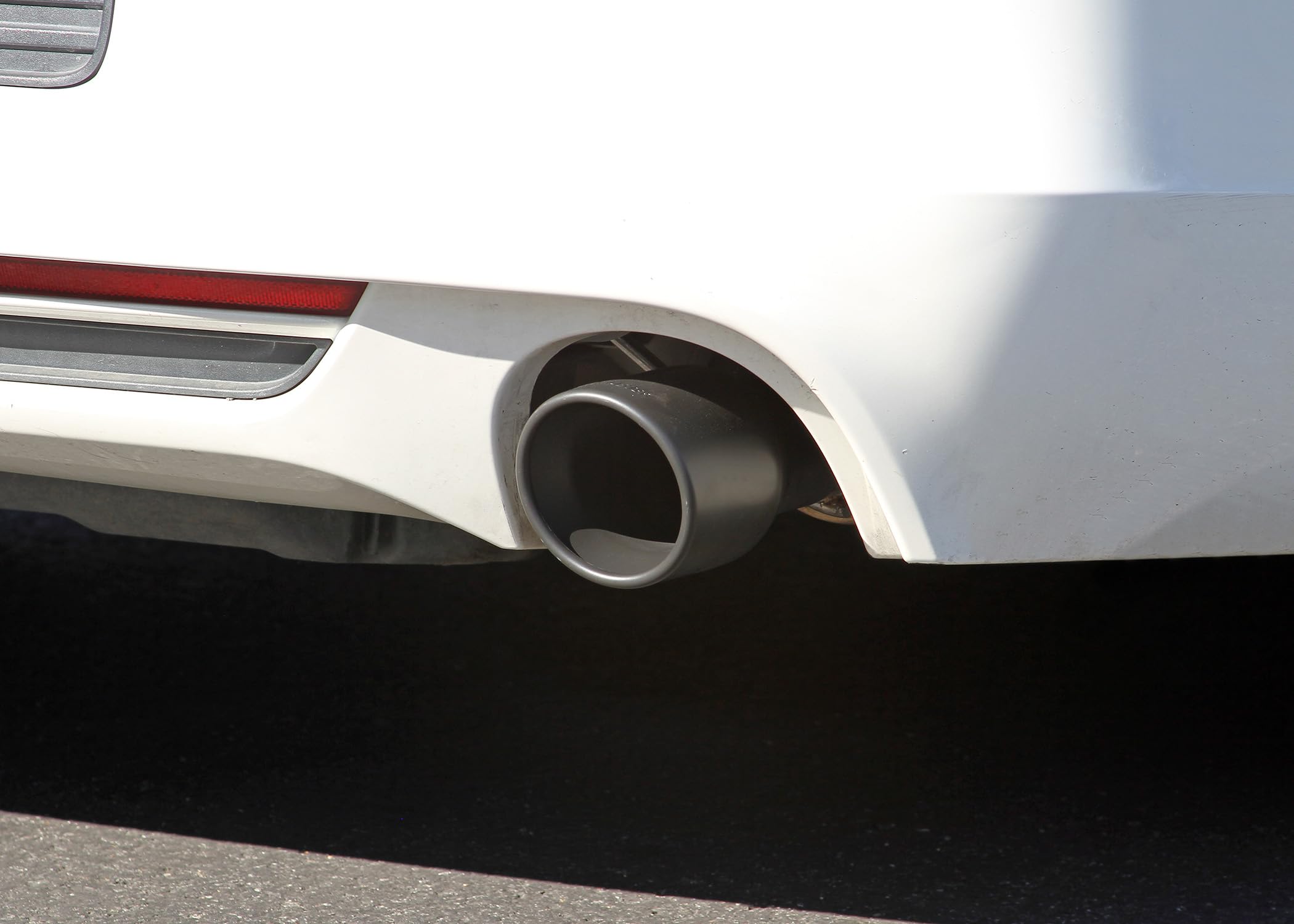 Flowmaster FlowFX 717877 Axle-Back Exhaust System - 2.5" diameter - 409SS