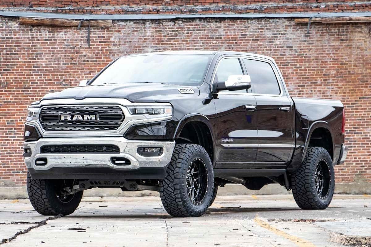 5" Lift Kit Rough Country for 2019-2024 Ram 1500 4WD | Air Ride - 33830A