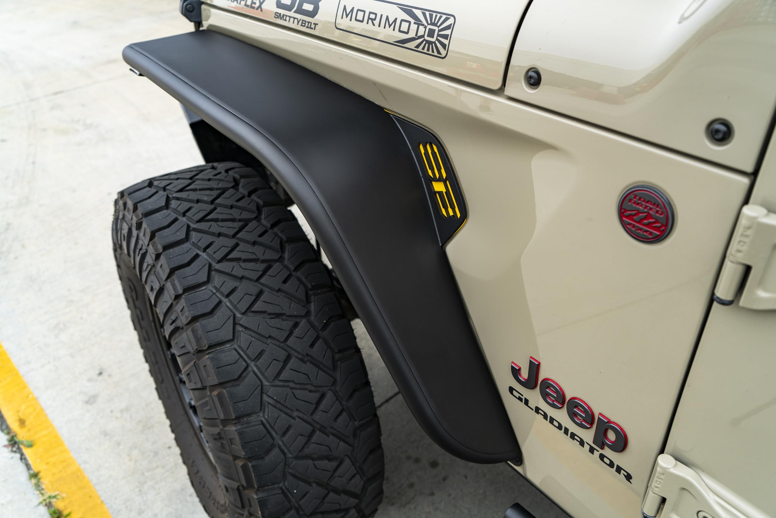 JL AND JT SmittyBilt FRONT FENDERS - SB77852