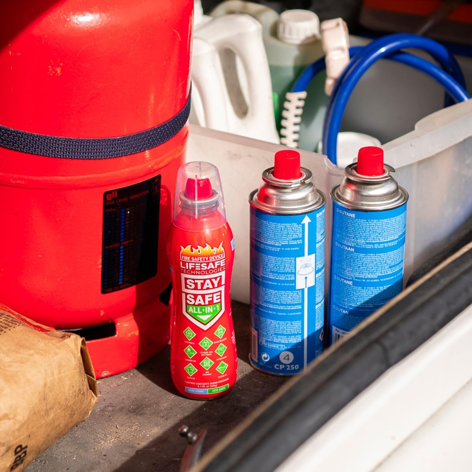 StaySafe LifeSafe Technologies All-in-1 Portable Fire Extinguisher, Compact Fire Spray Easy to use on 10 Types of Fires, Non-Toxic & Eco-Friendly