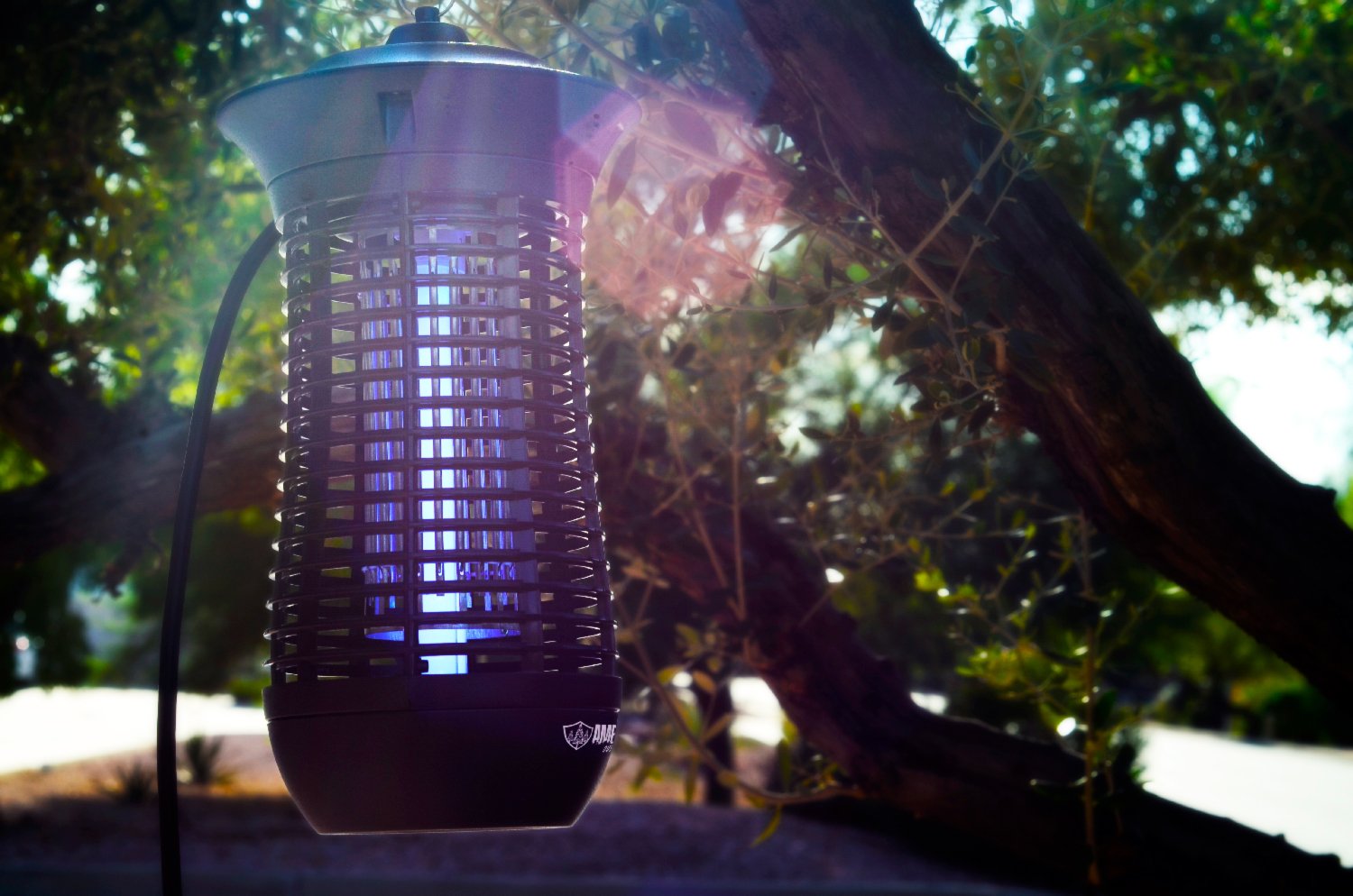 BZ5003 American Outland Electronic Indoor/Outdoor Bug Zapper w/High Efficiency UV-A Lamp - 18 Watts