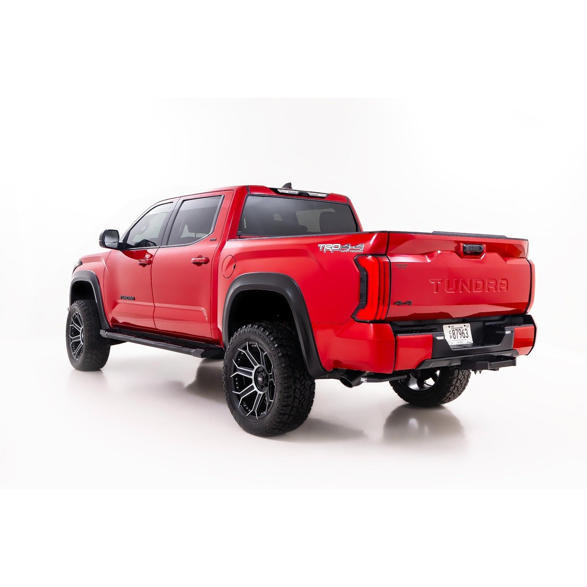 Rough Country Aluminum HD2 Running Boards for Toyota Tundra (2022-2025) CrewMax - 5" Wide Non-Slip Step, Easy Bolt-on Install