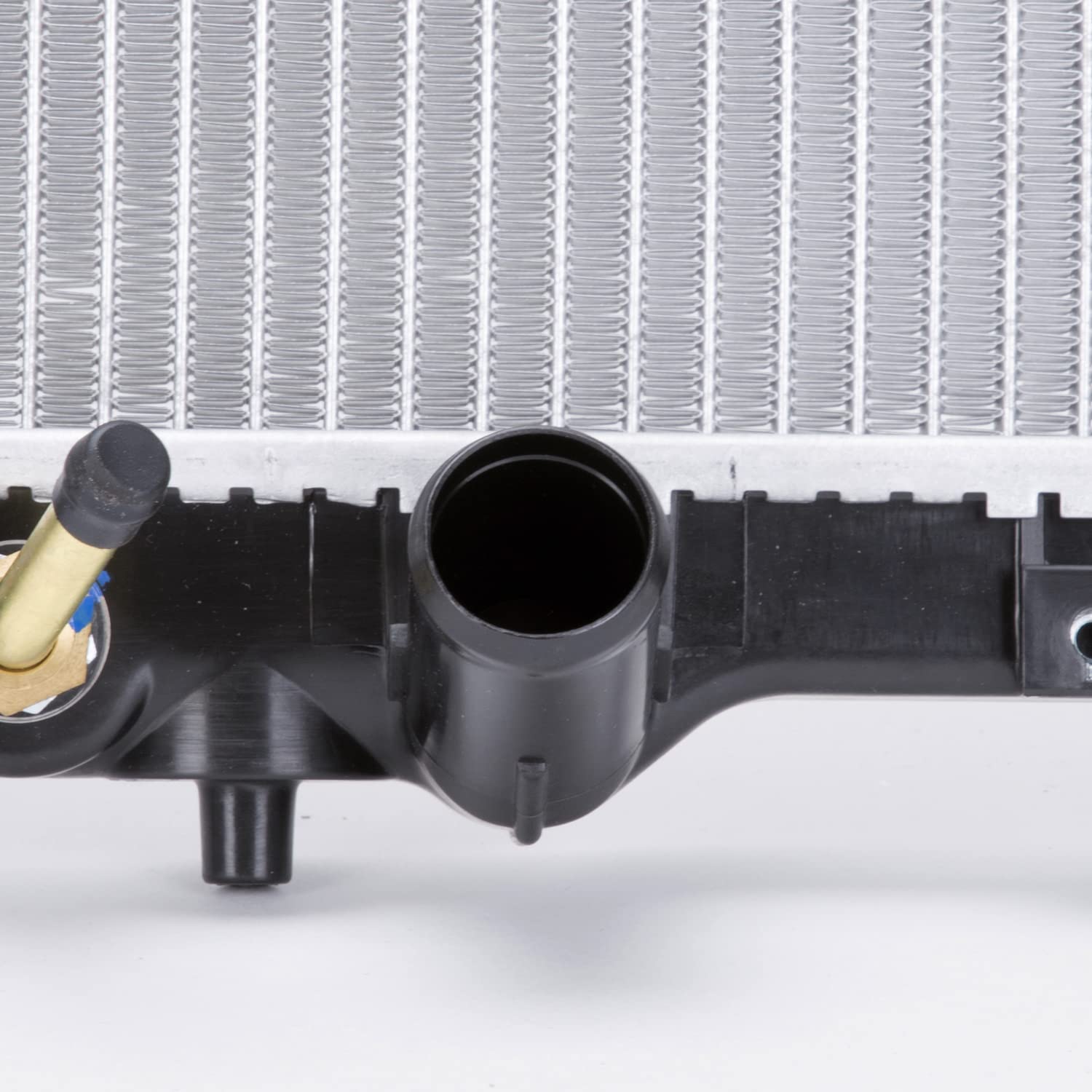 Radiator TYC 1494 Compatible with 1994-1997 Honda Accord
