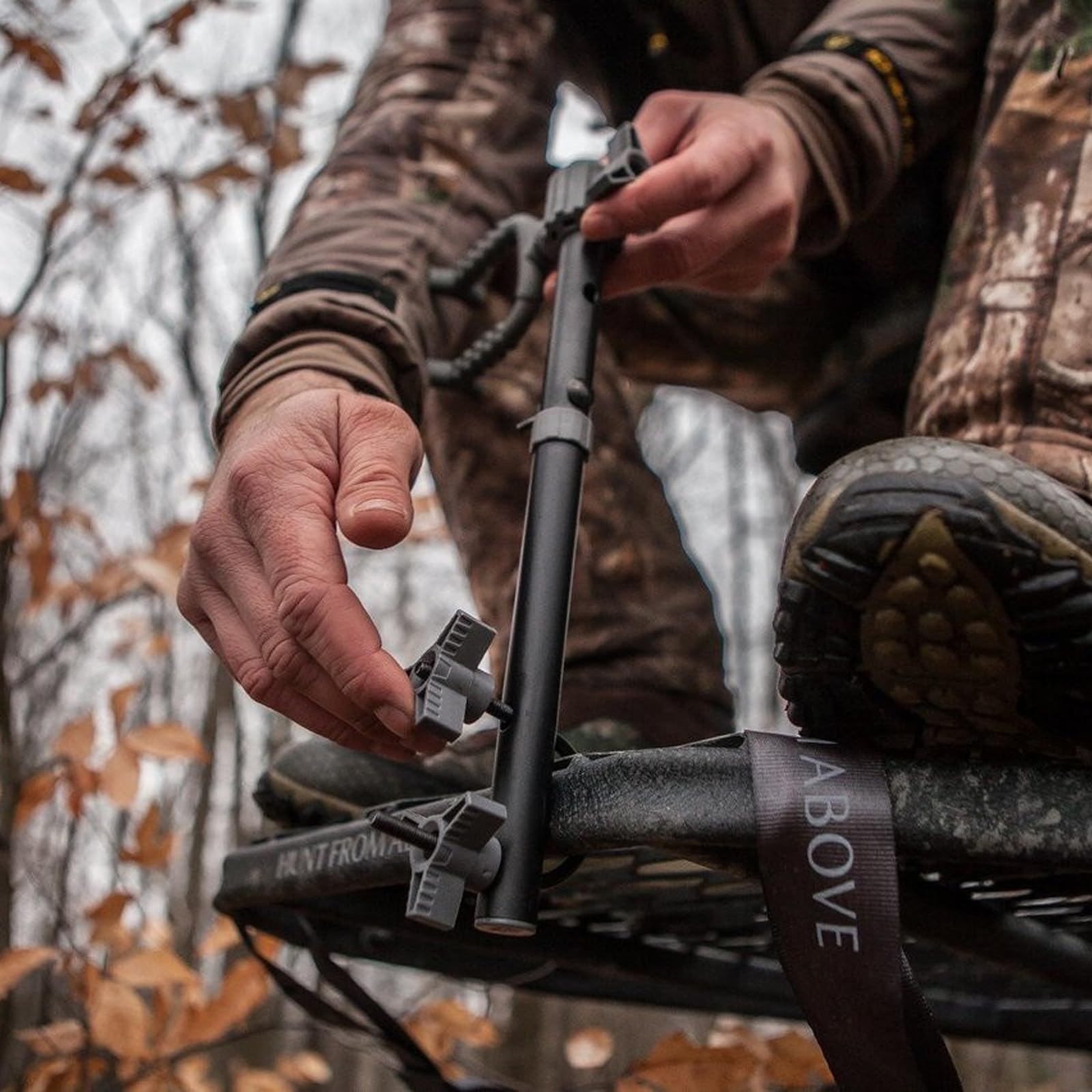 HAWK Hunting Limb Grip Portable Easy-To-Install Secure Bow Holder with 360-Degree Rotating Silent-Grip Limb Fork Weight Rating 8.5 Lbs