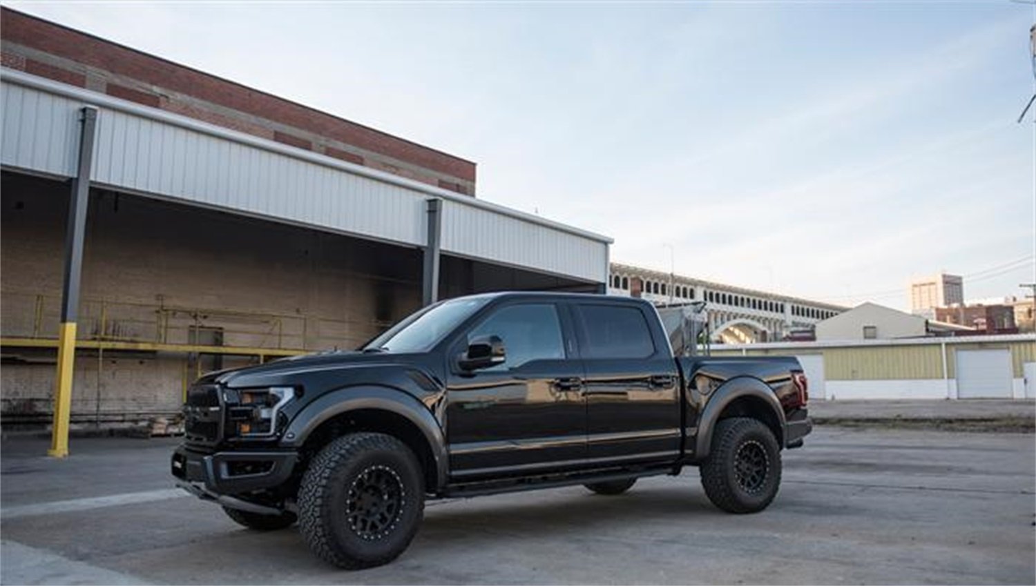 Muffler Upgrade Kit 3.0IN (14398) Sport Sound Level | 2017-2020 Ford F-150 EcoBoost Raptor 3.5T