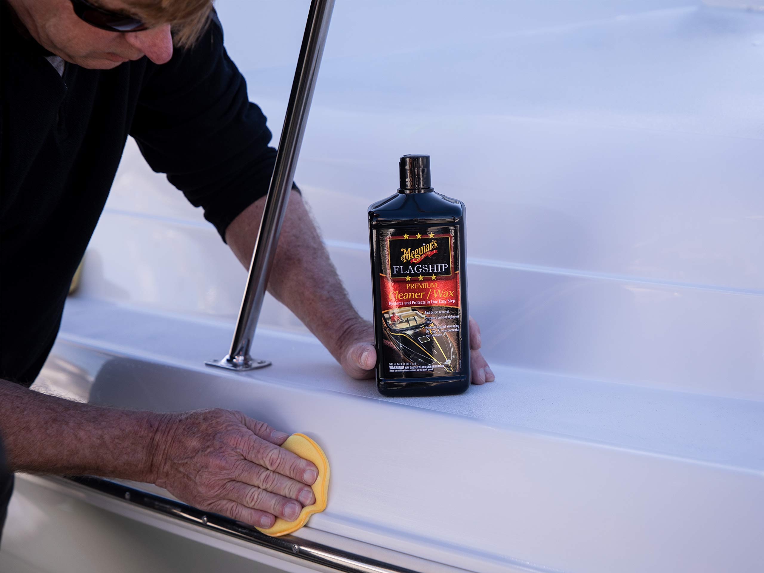 Meguiar's Premium Cleaner Wax Flagship M6132 - Pro-Grade Boat and RV Cleaner Wax for Fiberglass & Gel Coats - Remove Defects, Boost Gloss and Apply Long-Lasting Protection All in One Step, 32 Oz