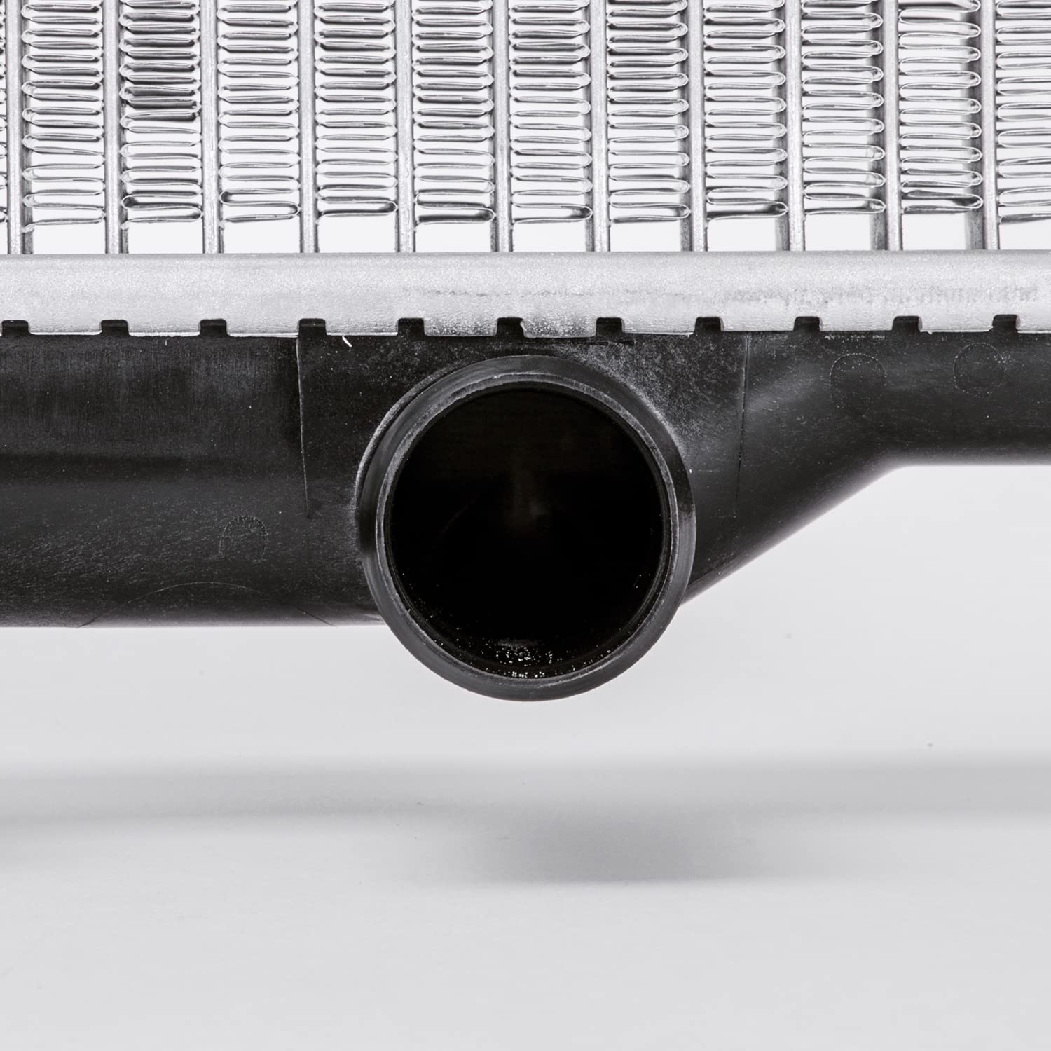 Radiator TYC 1752 Compatible with 1994-1999 Nissan Maxima