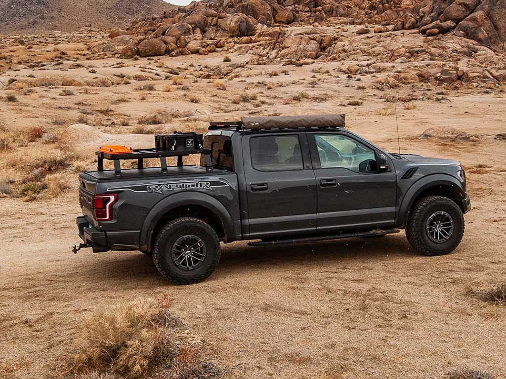 Slimline II Front Runner Roll Top 6.5' Load Bar Bed Rack Kit for Ford F150 (2015+)