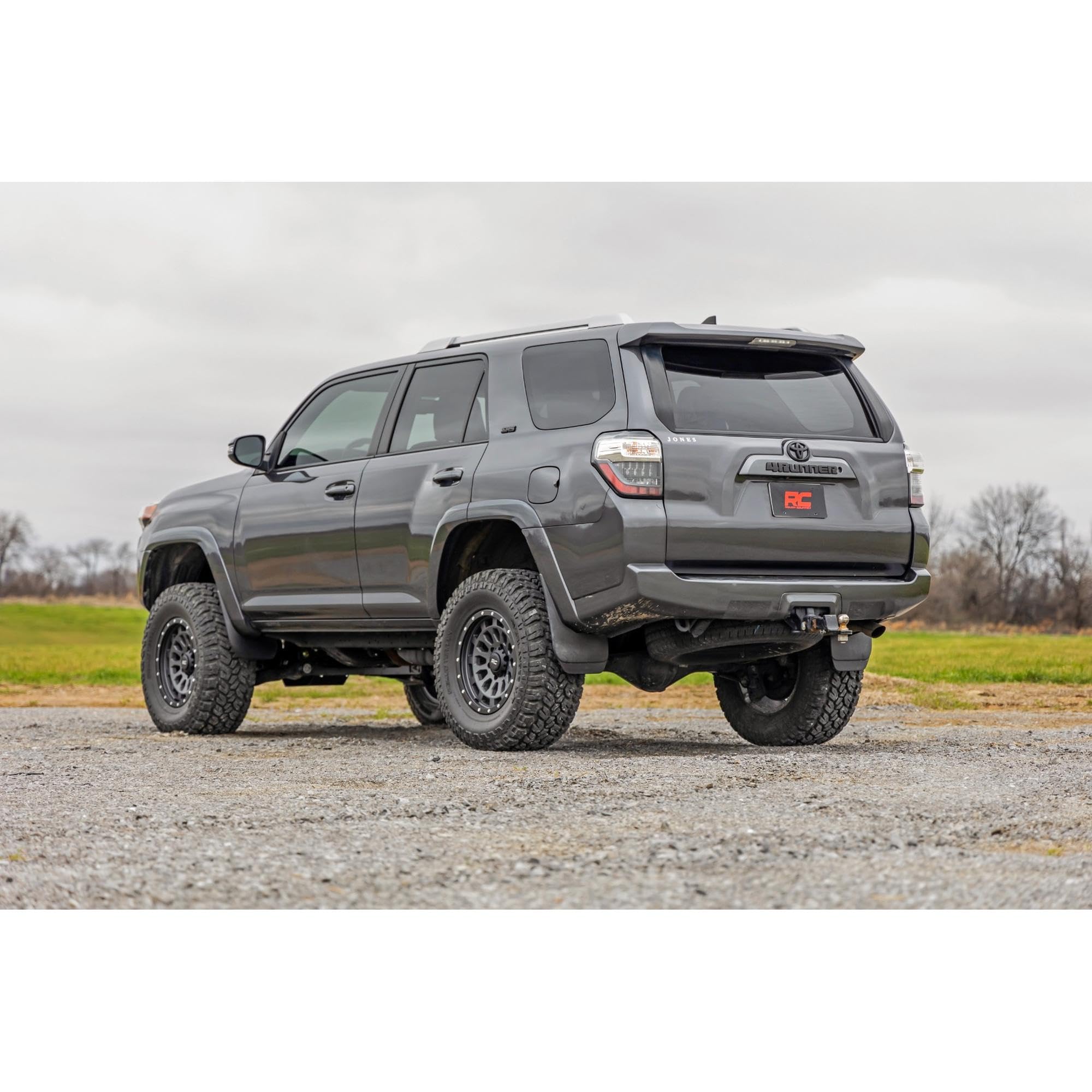 4.5" Lift Kit Rough Country for 2015-2020 Toyota 4Runner 2WD/4WD - 73930