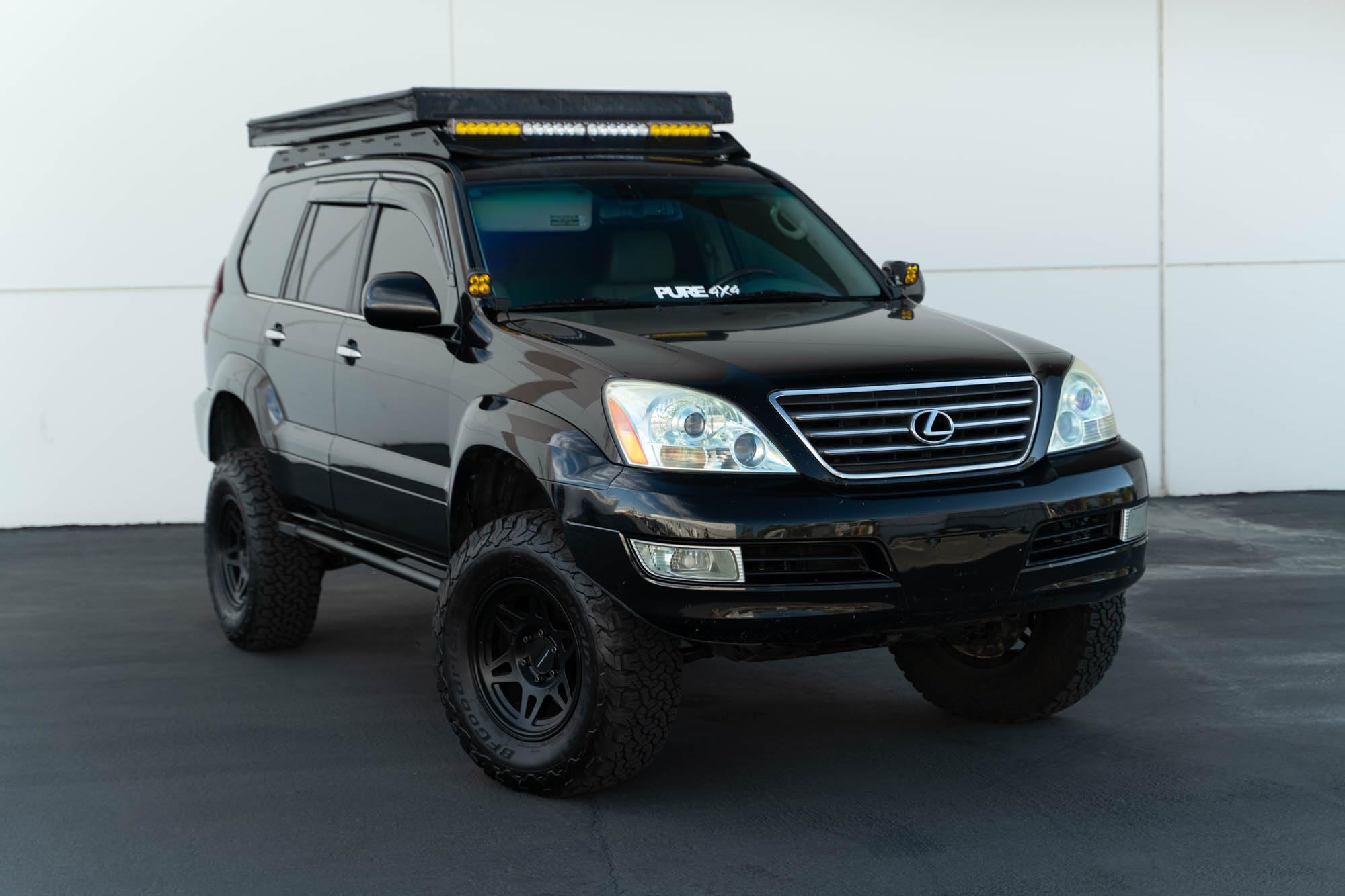 FS-15 DV8 Offroad Rock Sliders for The 2003-2009 Lexus GX 470 | Rugged 3-Point Frame Mounted Design | Dual Tube Design for Maximum Protection | High and Tight for Extra Clearance