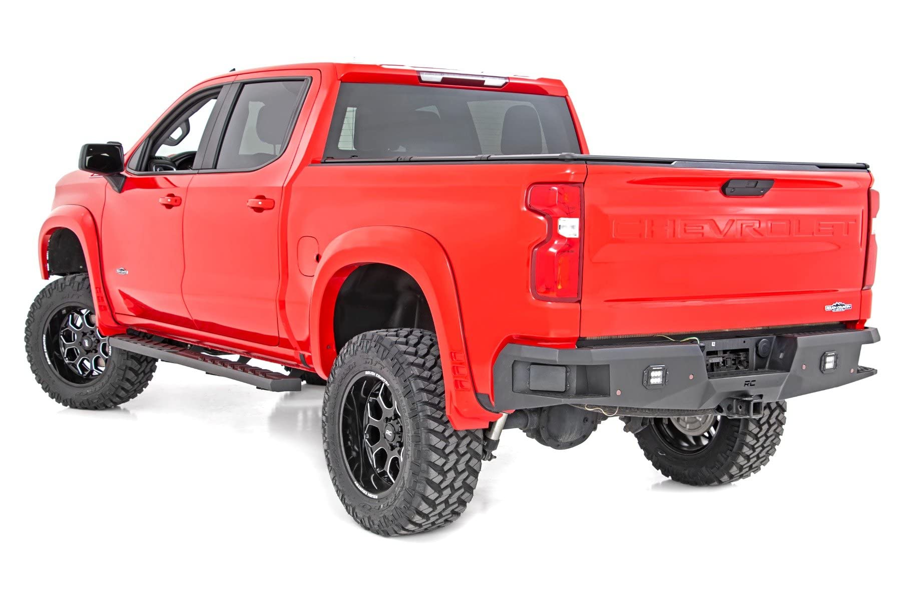 BA2 Running Boards Rough Country for Chevy Silverado & GMC Sierra 1500 Crew Cab (2019-2025) - Wide 5" Non-Slip Side Steps