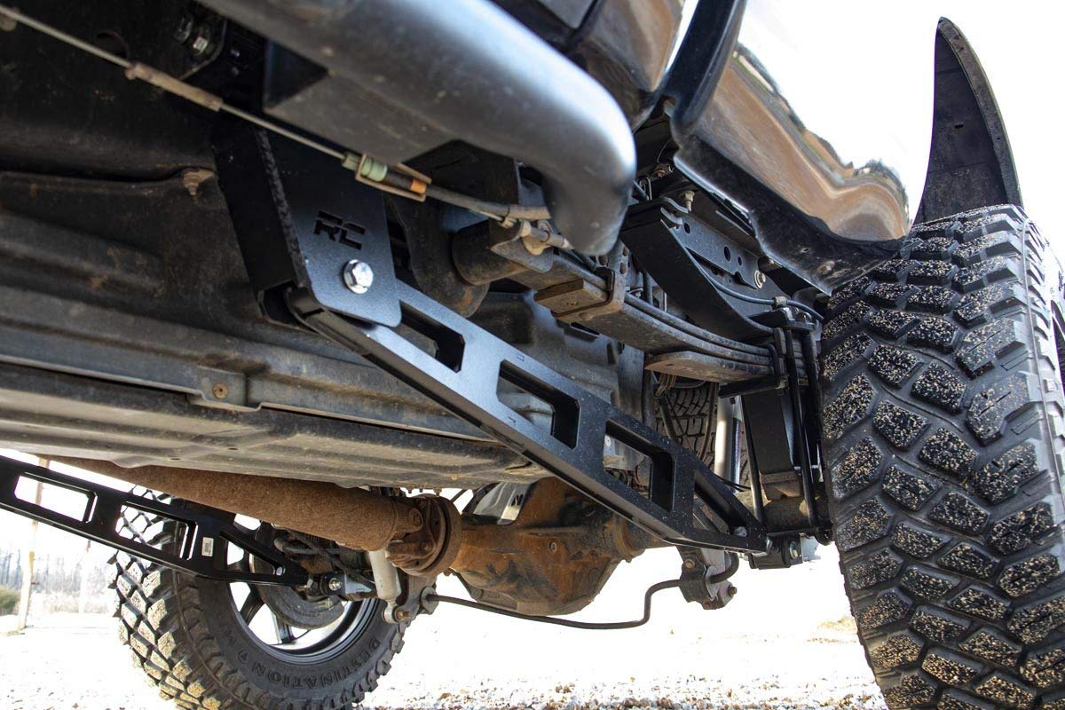 Rough Country Traction Bar Kit 2008-2016 for Ford Super Duty 4WD | 0-3" - 51005