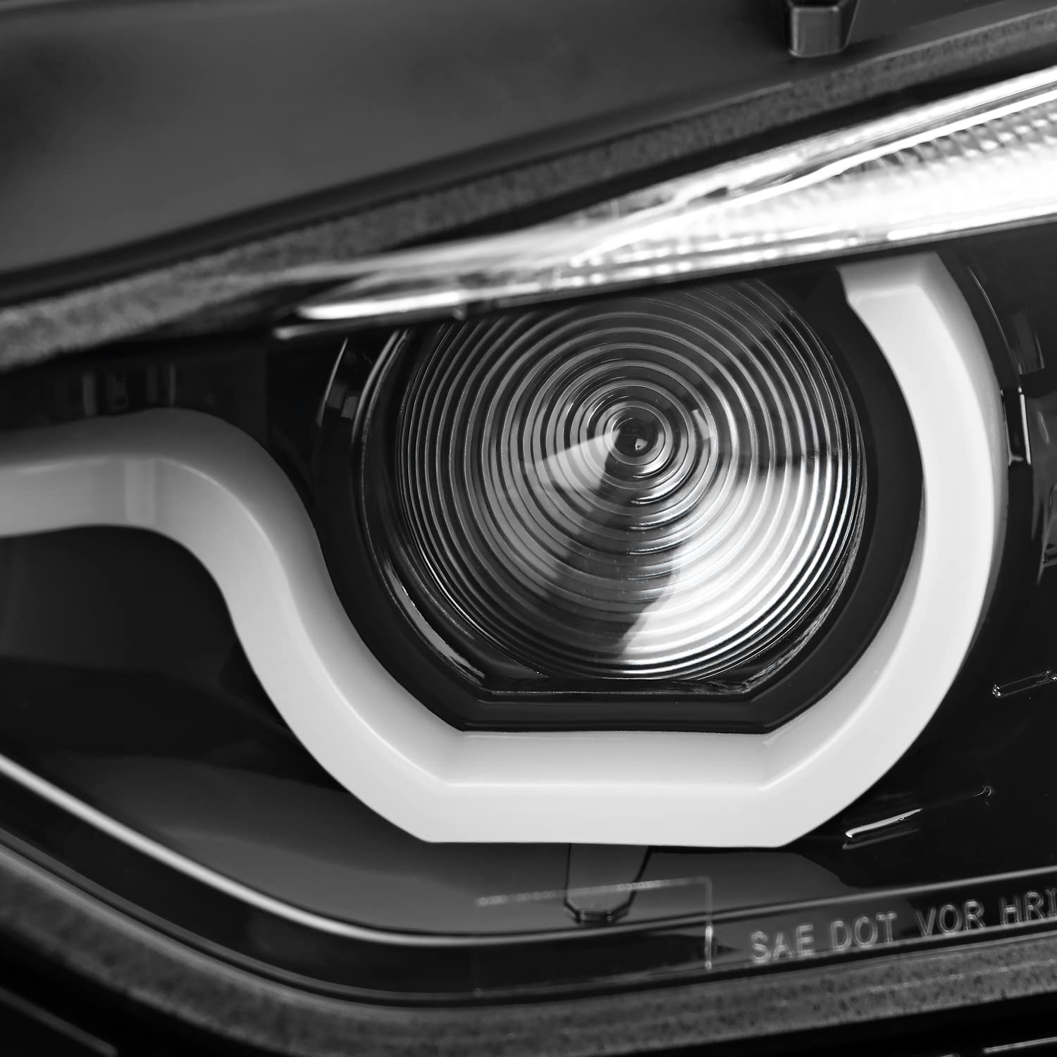 Jet Black SPEC-D TUNING U-Halo Projector Headlights w/LED Strip Compatible with 2012-2015 BMW F30 3-Series Sedan HID Type, Left + Right Pair Headlamps Assembly