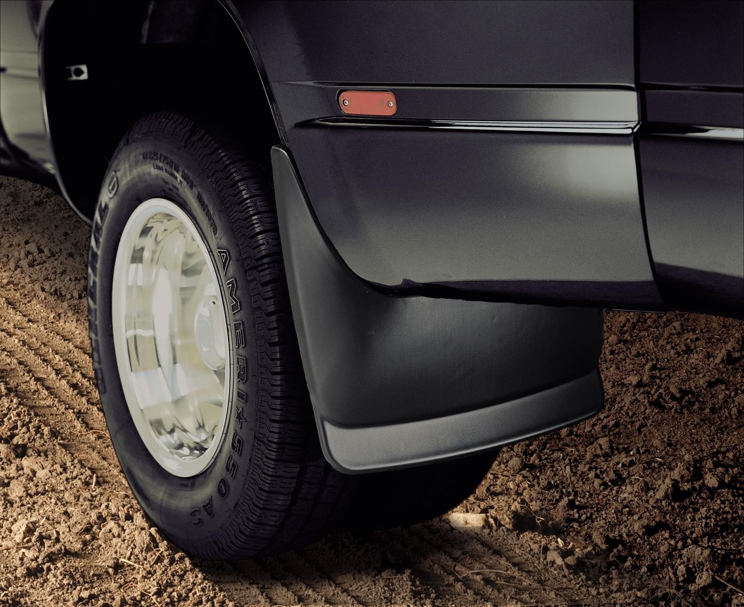 Front Mud Guards - Husky Liners | 2007-2018 Jeep Wrangler w/Standard Bumper, Front Set - Black, 2 Pc | 56141