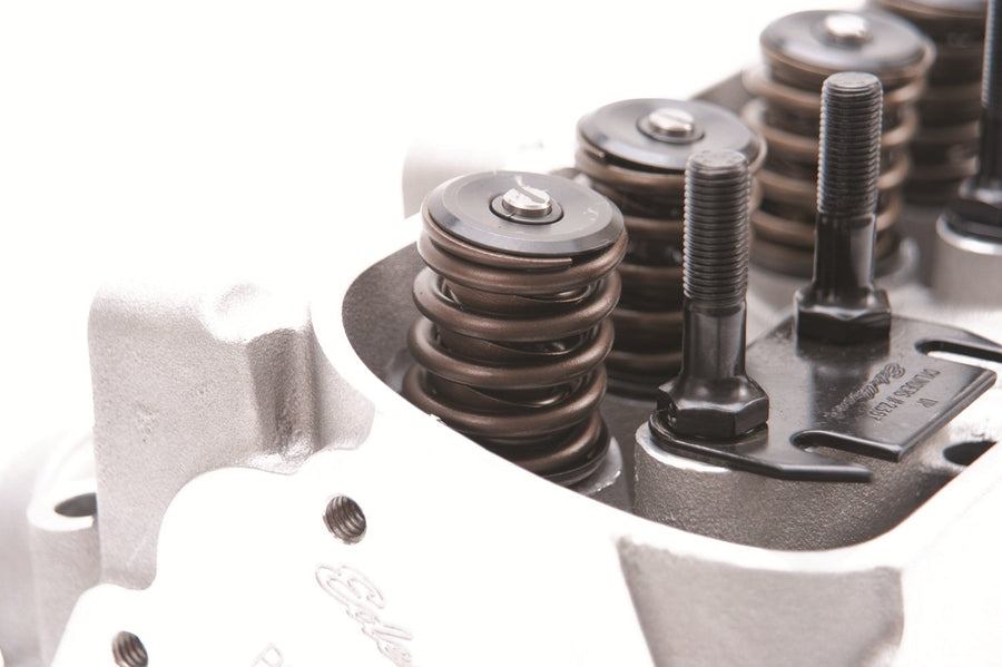 Edelbrock Performer Series 61575 D-Port Cylinder Head Complete 400-500hp
