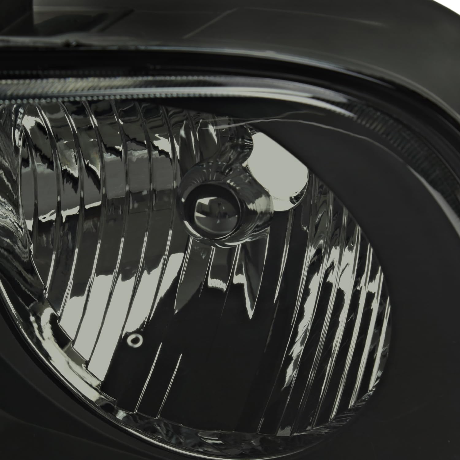 Smoke SPEC-D TUNING Headlights Compatible with 2005-2009 Ford Mustang GT, Left + Right Pair Headlamps Assembly