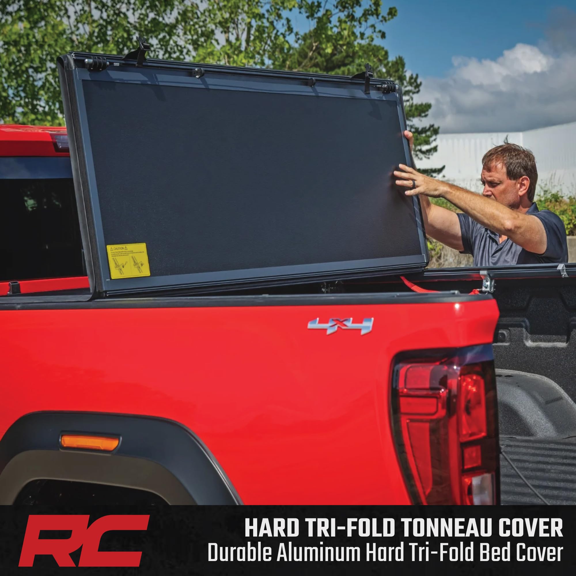 Low-Profile Rough Country Hard Tri-Fold Tonneau Cover for Chevy Silverado & GMC Sierra 2500HD & 3500HD (2020–2025) - Aluminum Truck Bed Cover, Fits 6'9" Bed w/Rail Caps