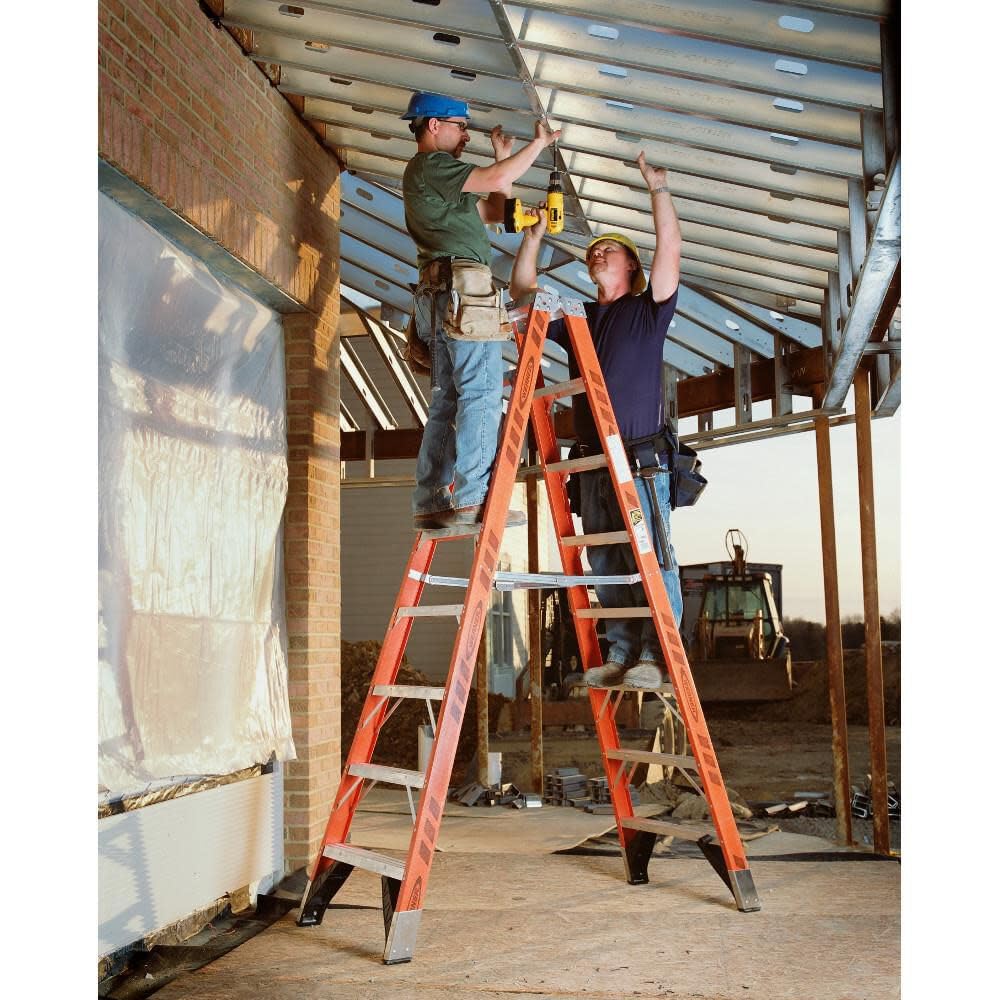 Fiberglass Multi-Use Twin Ladder, Werner T7408 375-Pound Duty Rating, 8-Foot