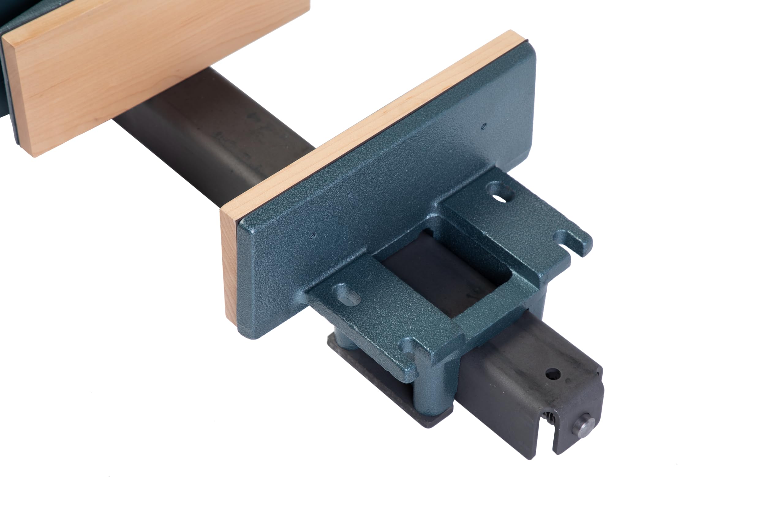 Woodworking Vise, Wilton 4" x 10" Pivot Jaw, 13" Jaw Opening (Model 79A)