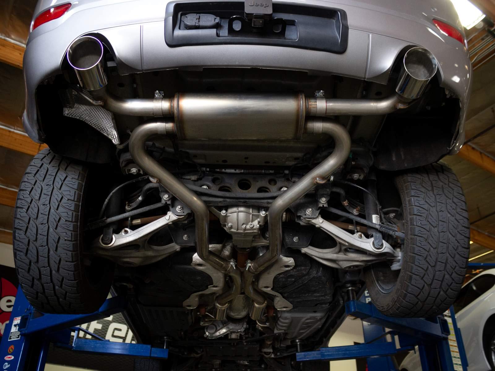 Cat-Back Exhaust System aFe Power 49-38085-B