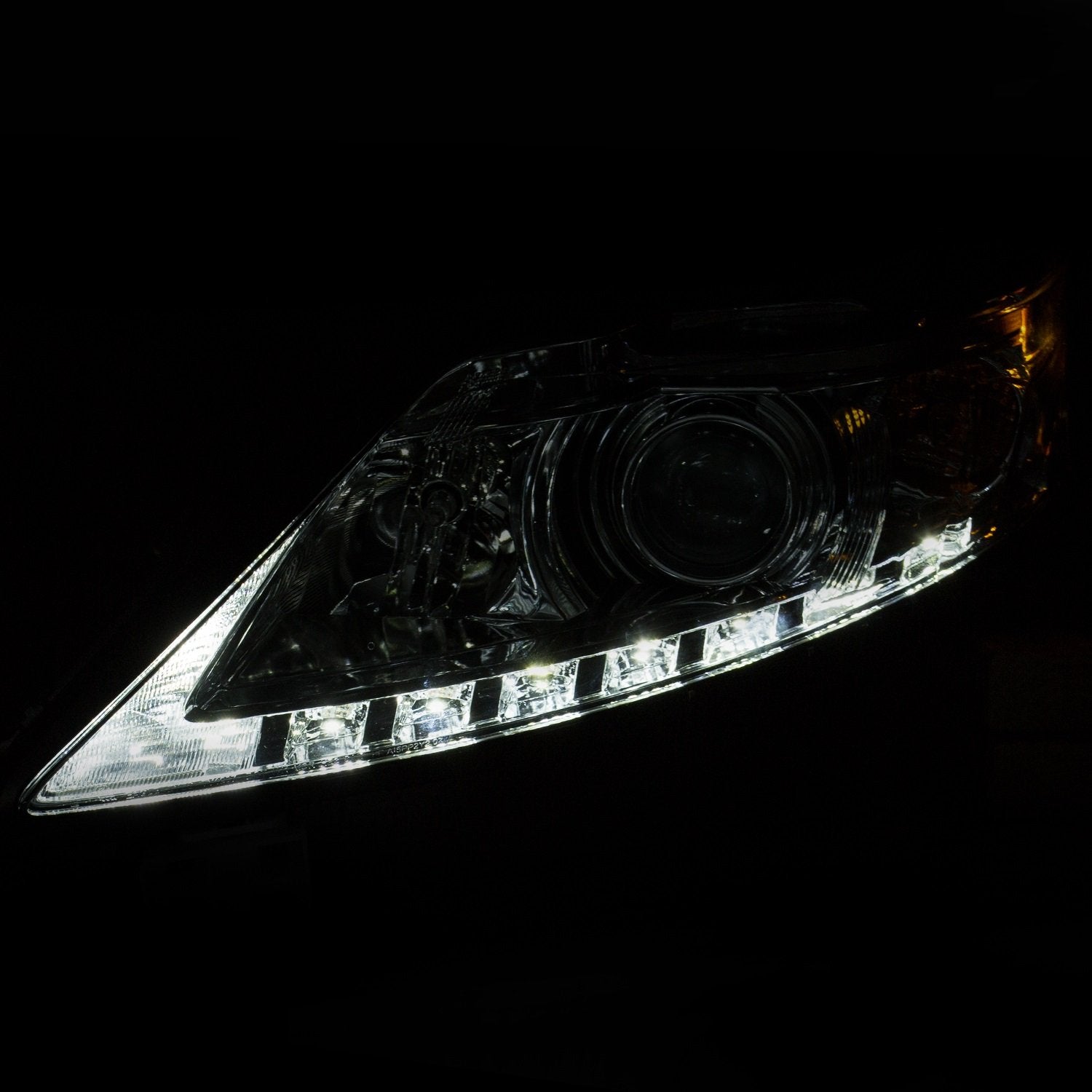 Headlight Assembly AnzoUSA 111323