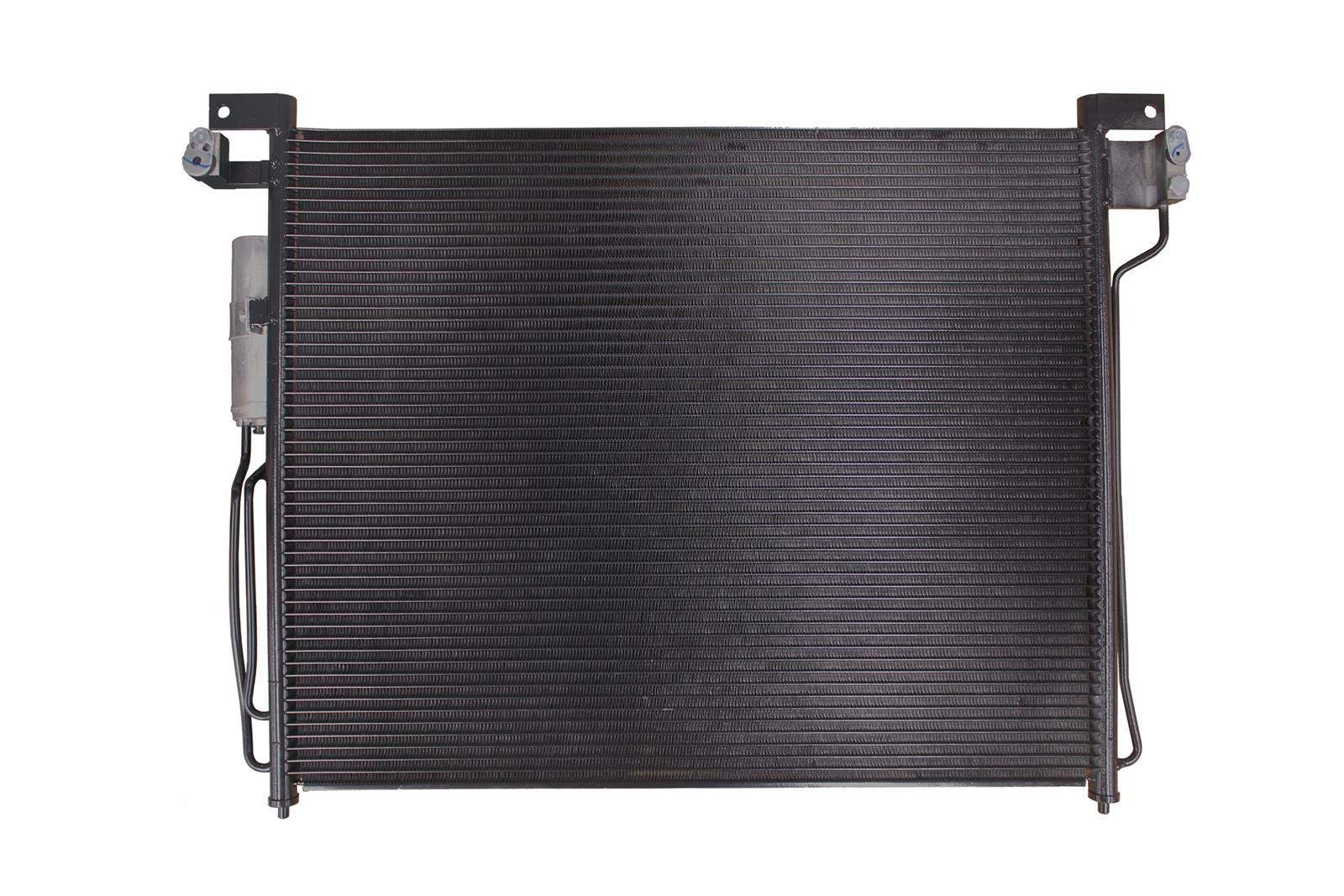 CSF 10632: Radiators, Nissan Frontier 2.5L 2021-2005; Nissan Frontier 4.0L 2021-2005; Nissan Pathfinder 4.0L 2012-2005; Nissan Xterra 4.0L 2014-2005; Nissan Pathfinder 5.6L 2012-2008