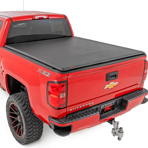 Soft Roll-Up Bed Cover Rough Country for Chevy Silverado & GMC Sierra 1500/2500HD/3500HD (2014–2019 & Classic) - Fits 5'9 Bed, Low-Profile Vinyl Tonneau Cover