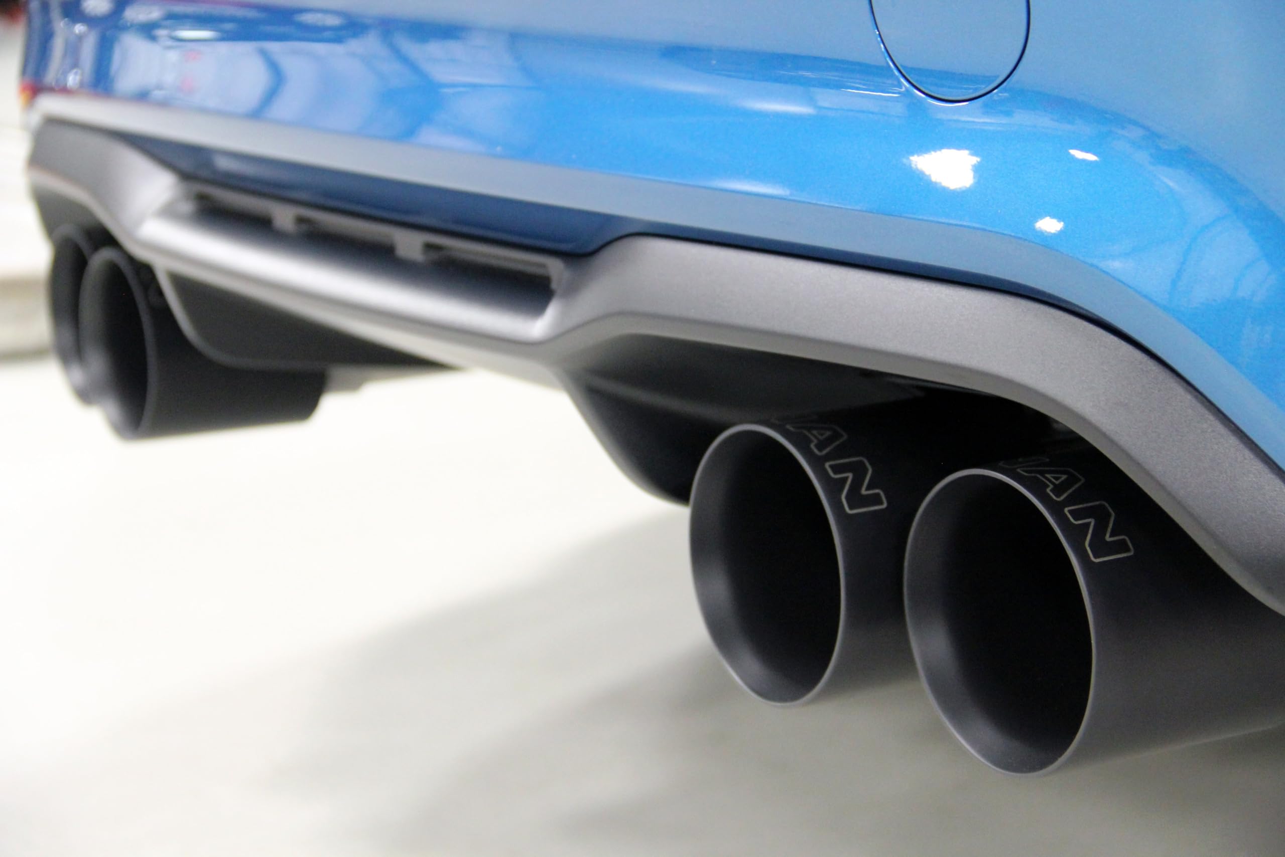 Dinan Free Flow D660-0082-BLK Axle-Back Exhaust F87 M2 Comp Black