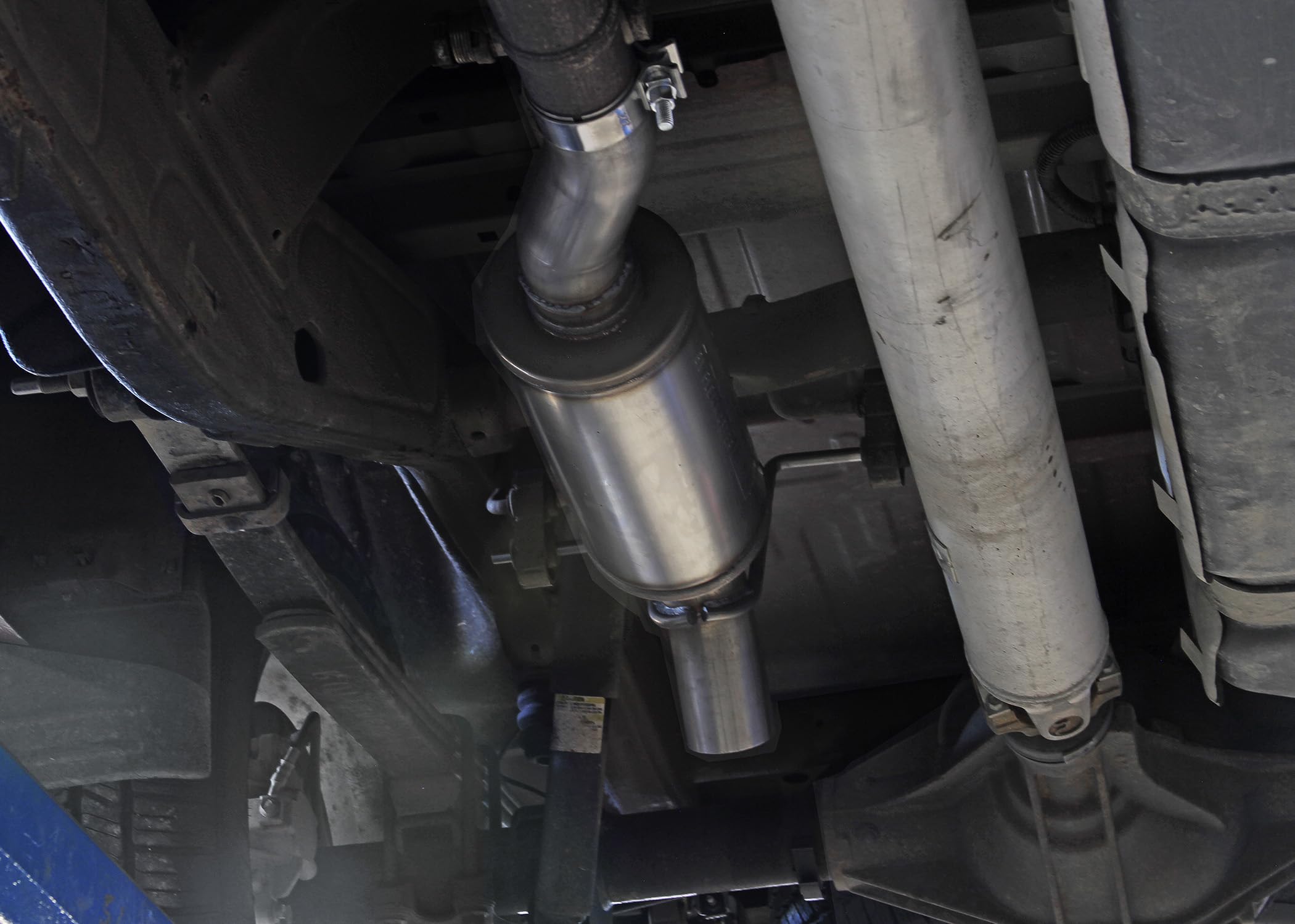Flowmaster FlowFX 717976 Extreme Cat-Back Exhaust Kit 3 Inch 409 Stainless Steel Single Exit Compatible with 2014-2019 Chevy Silverado GMC Sierra 1500 4.3L 5.3L 2/4WD and all Wheelbases