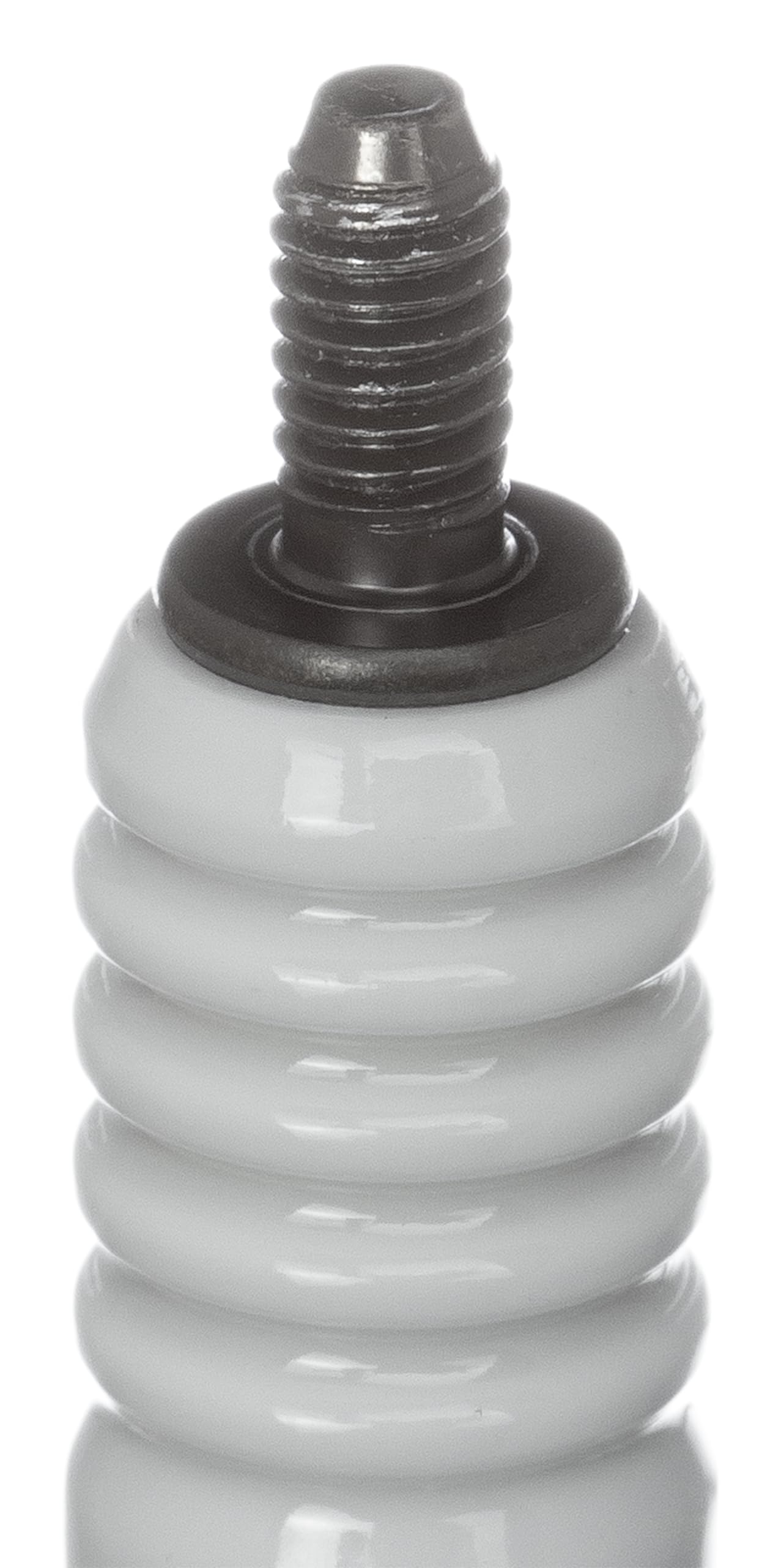 B8EFS NGK (1049) Standard Spark Plug, Pack of 1