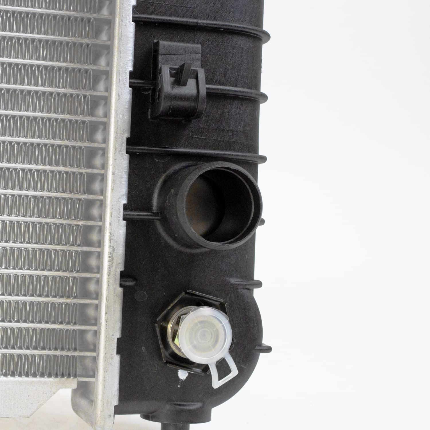 Radiator TYC 2343 Compatible with 2000-2004 Buick Century
