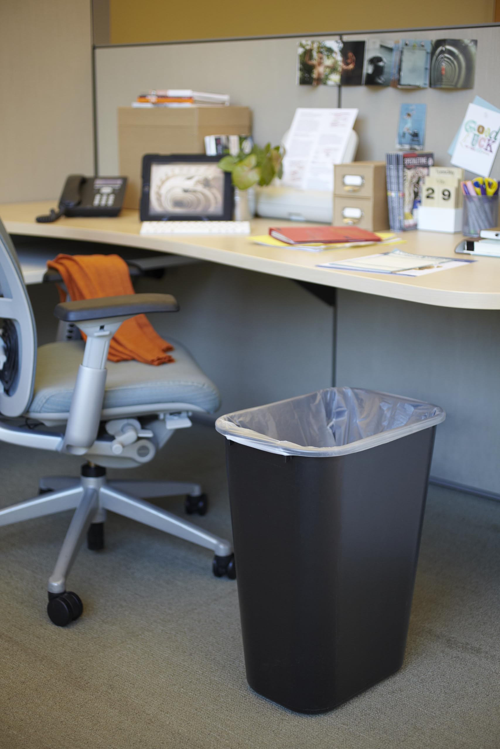 Rubbermaid Wastebasket Commercial Trash Container, 41QT/10.25 GAL, Plastic, Black, Stackable Trash Can for Bedroom/Bathroom/Office, Fits Under Desk/Sink/Cabinet