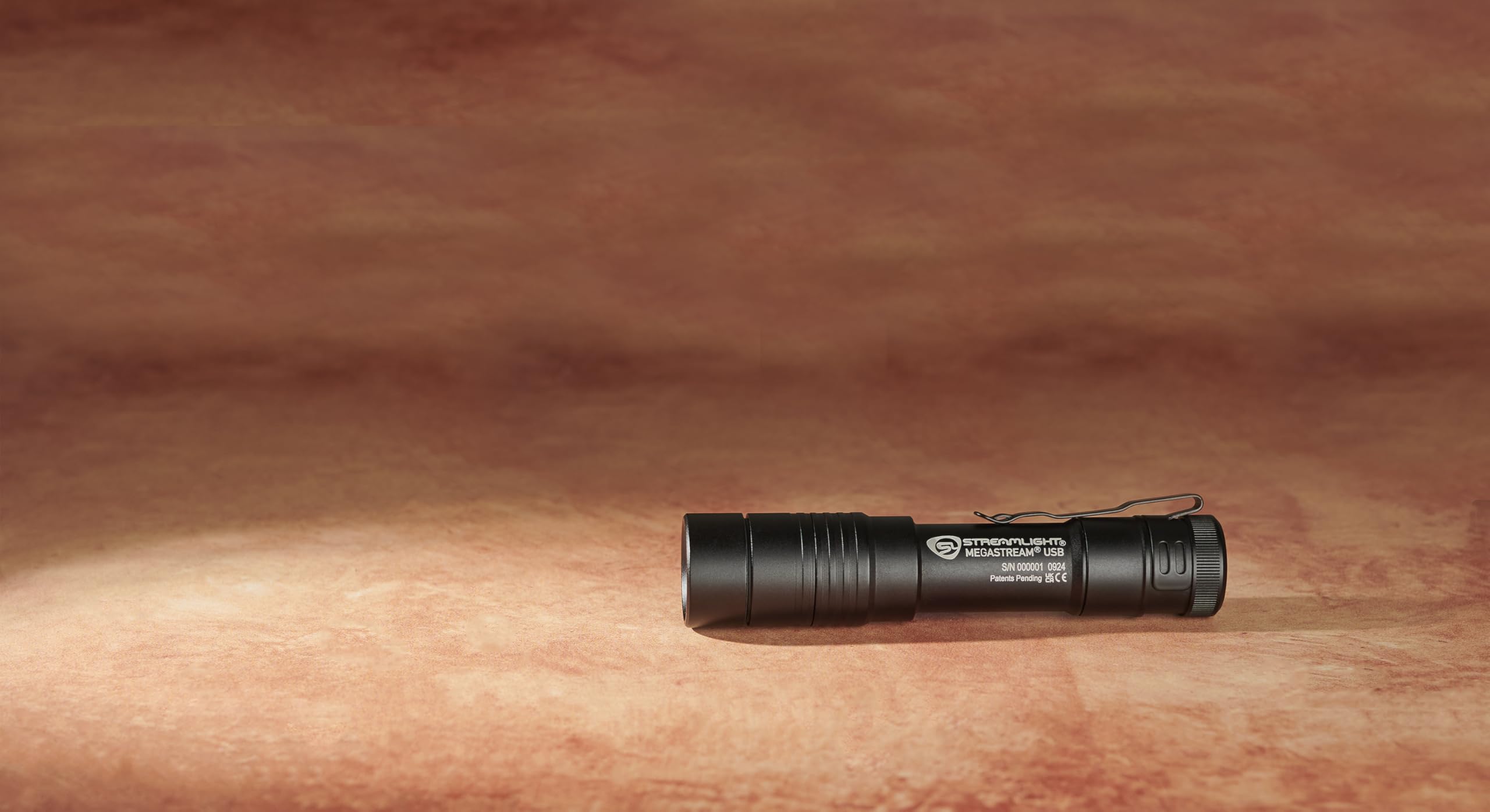 MegaStream Streamlight 66210 USB 1800-Lumen 26000-Candela Rechargeable EDC Flashlight Includes Rechargeable Battery, USB-C Cable, and Holster, Black
