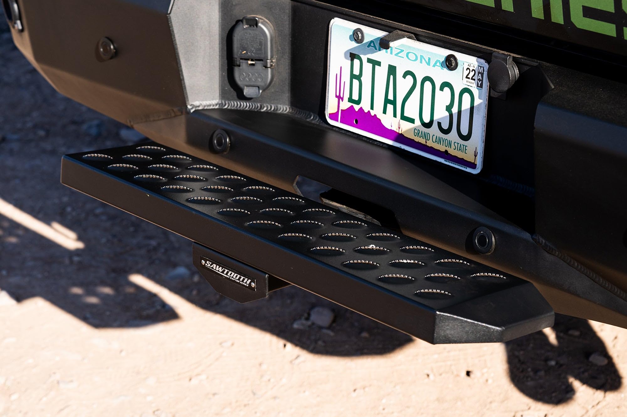 2100-Hitch-Step Raptor Series Sawtooth Grip Hitch Step Compatible with 2-inch Receiver